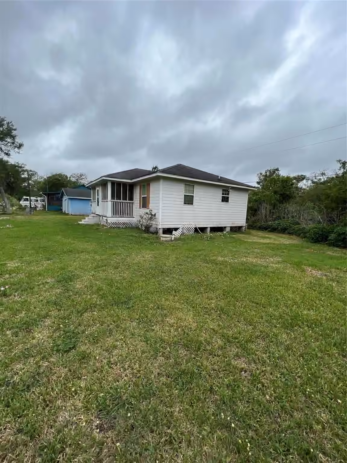 Photo 4 of 50 Sir Gawain Drive S, Bay City, TX