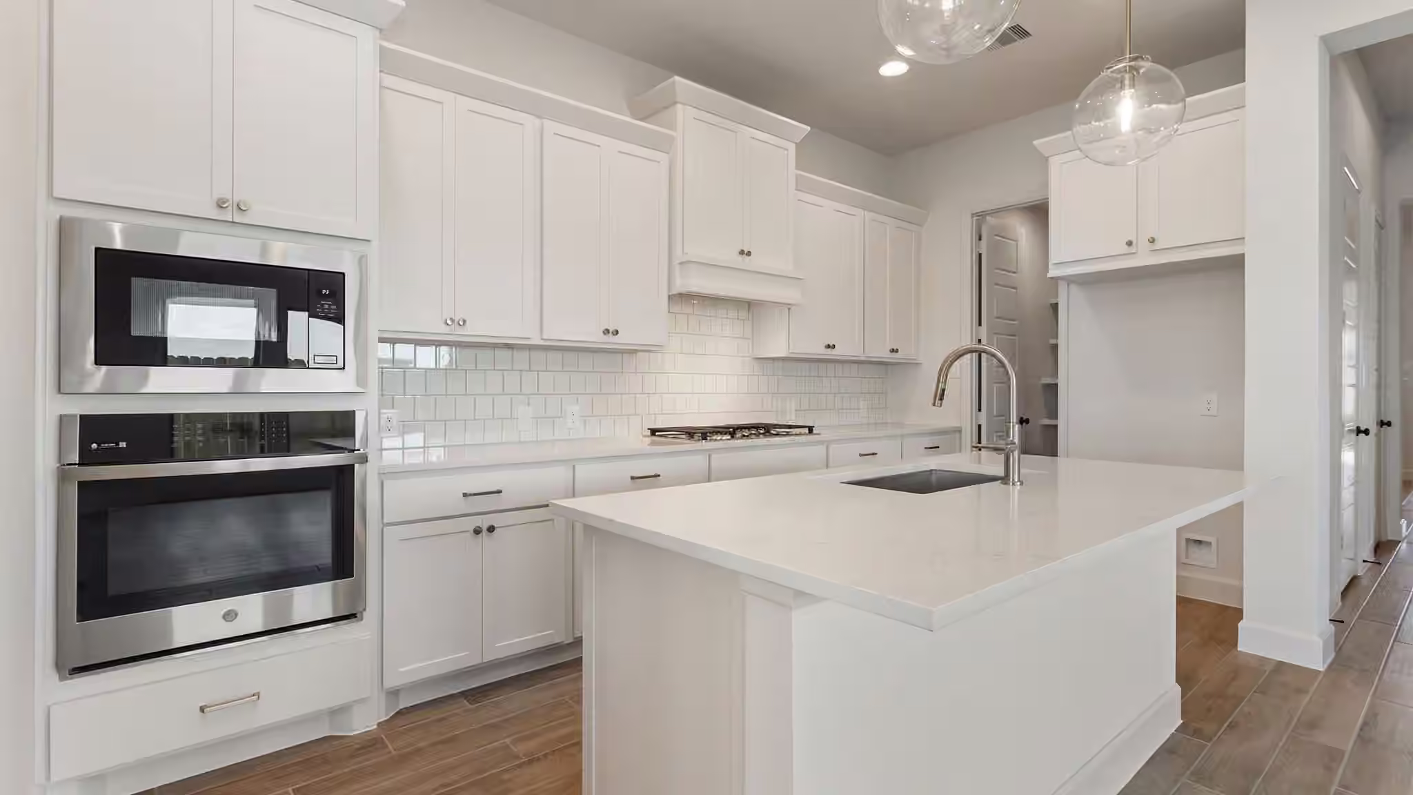 Photo 4 of 1024 Alpine View Lane, Katy, TX