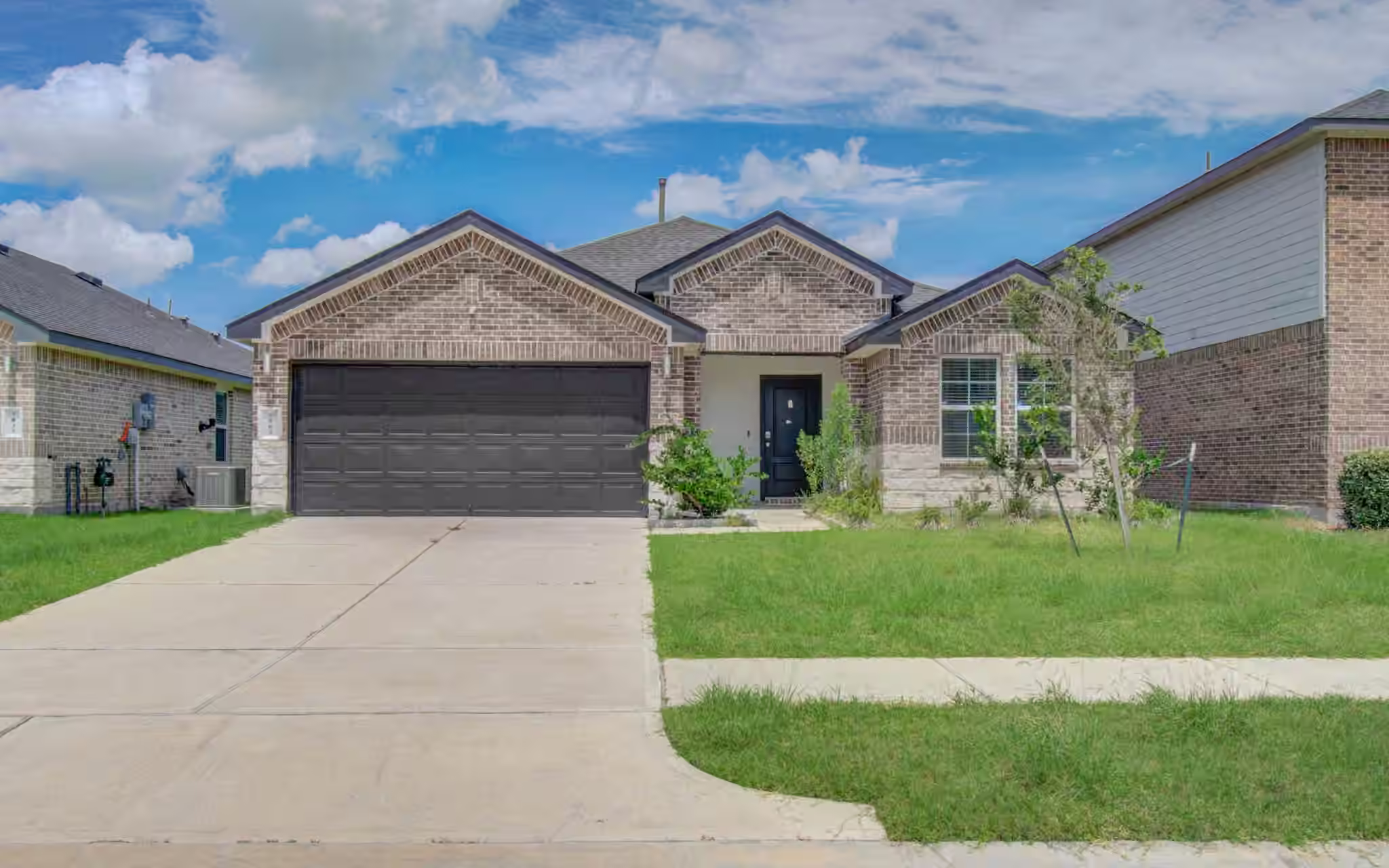 Photo of 7903 Wrangler Shack Lane, Rosharon, TX