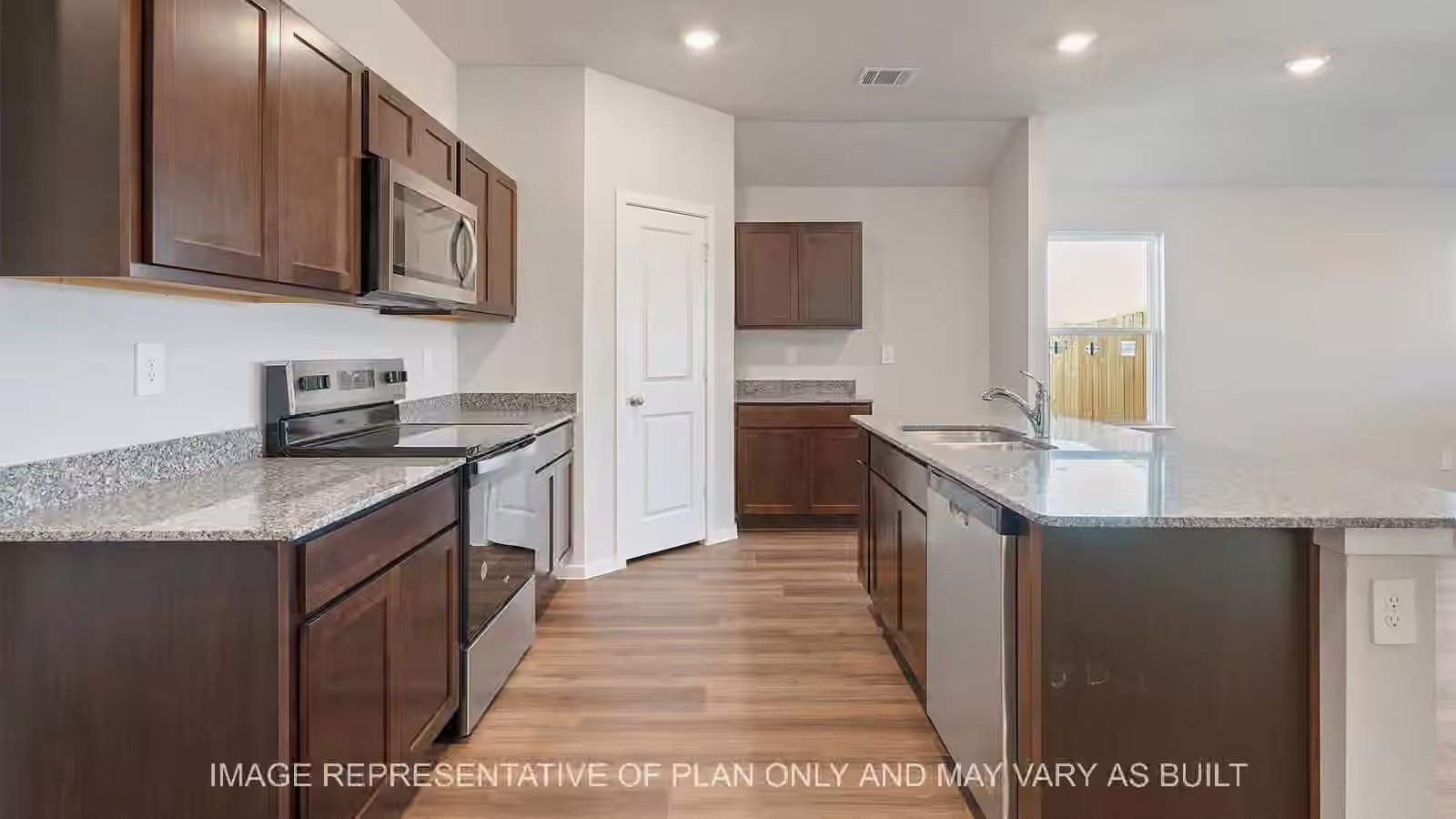 Photo 5 of 1005 Legrand Street, Brenham, TX