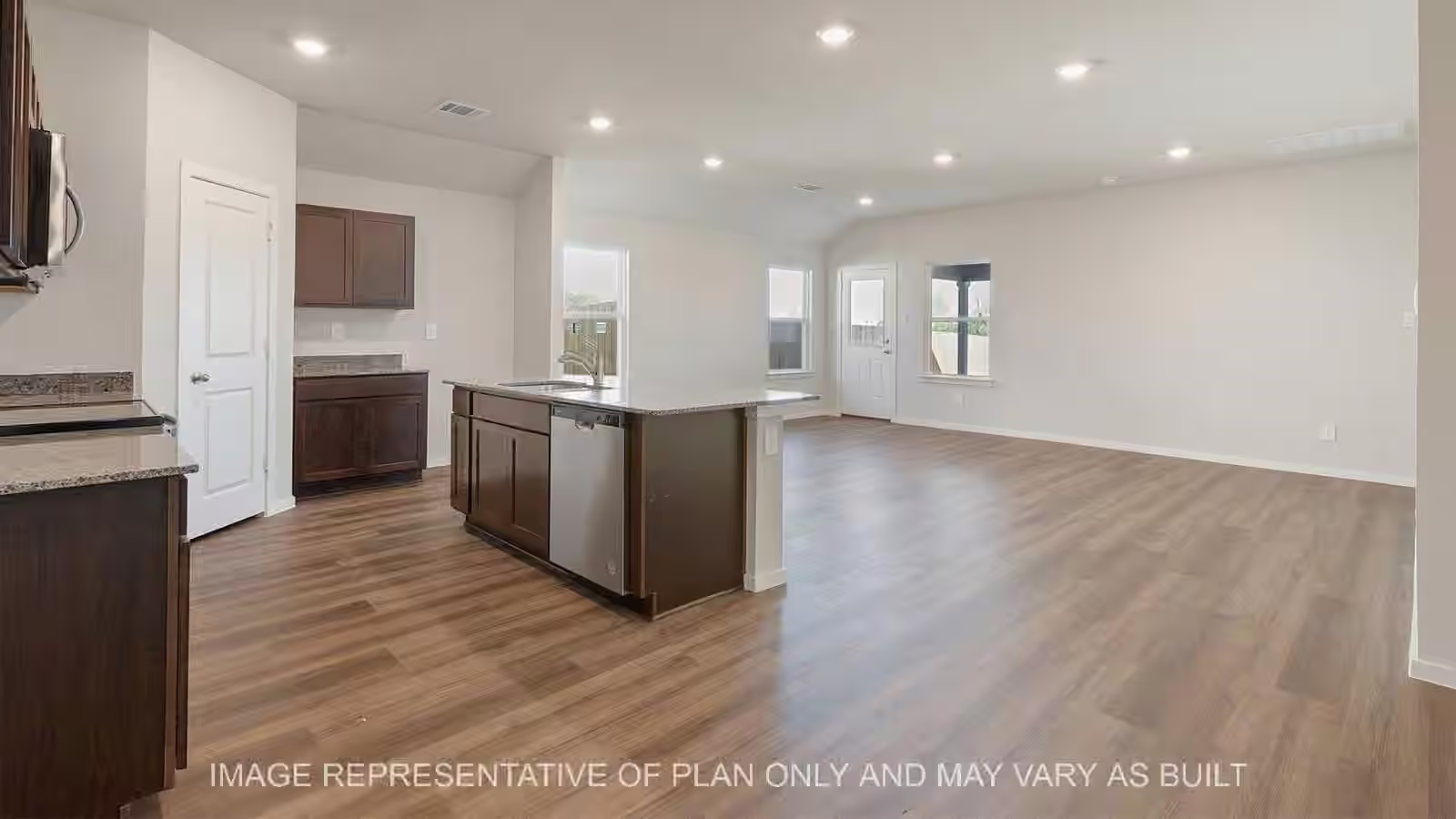Photo 6 of 1005 Legrand Street, Brenham, TX