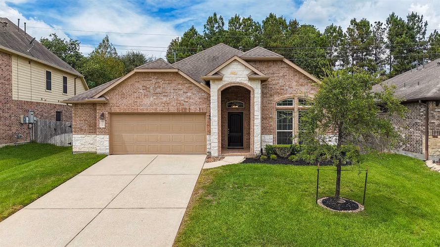 Photo 7 of 10722 Sir Alex Drive, Tomball, TX