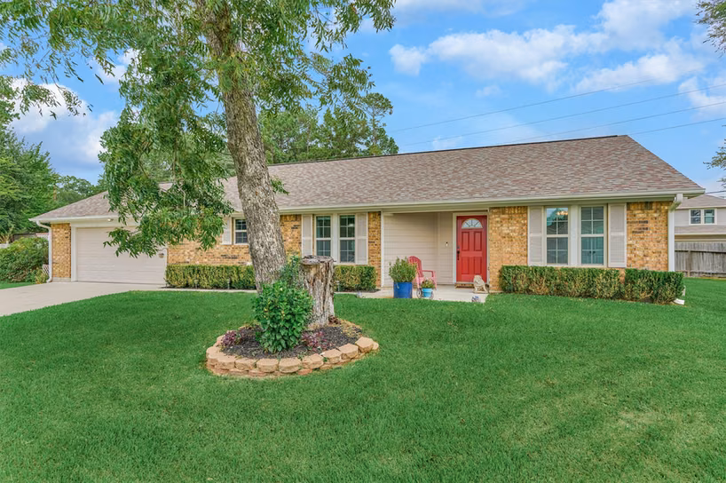 Photo 3 of 15031 Port Circle, Willis, TX