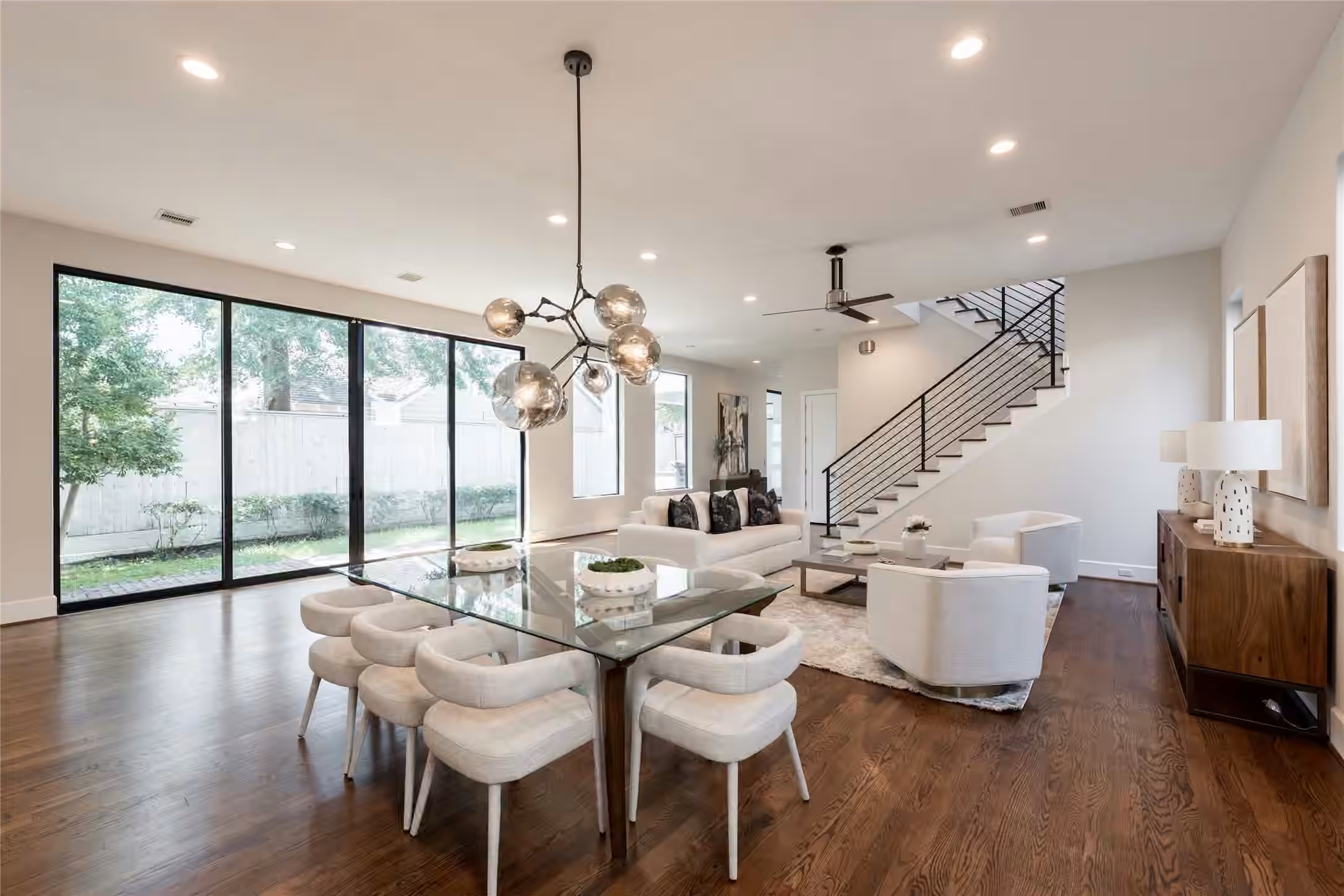 Photo 5 of 2109 Morse Street, Houston, TX