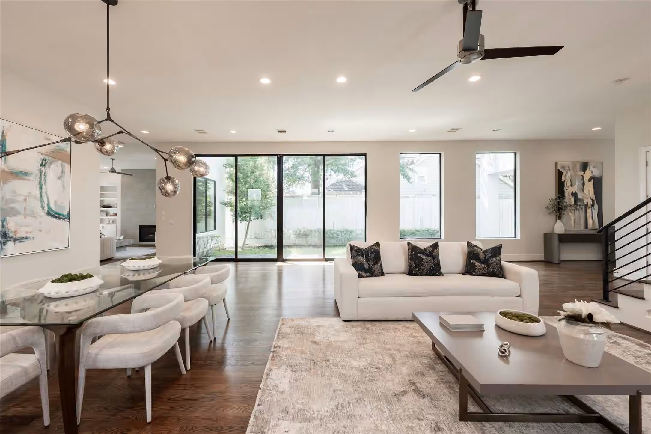Photo 6 of 2109 Morse Street, Houston, TX
