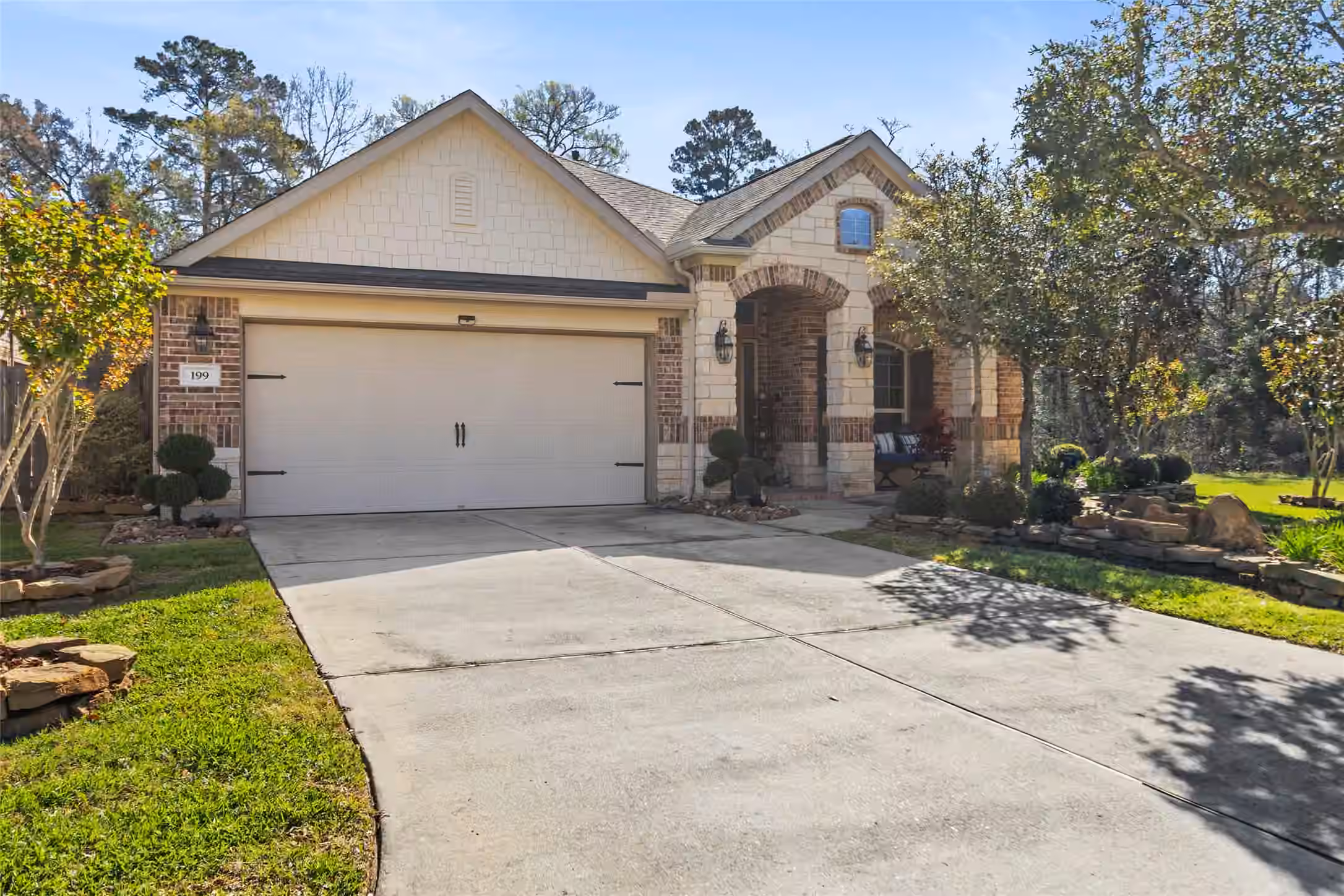 Photo of 199 Capriccio Lane, Montgomery, TX 77316
