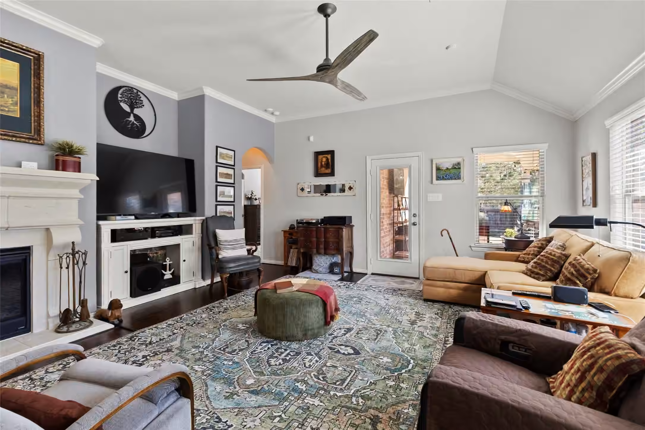 Photo 5 of 199 Capriccio Lane, Montgomery, TX