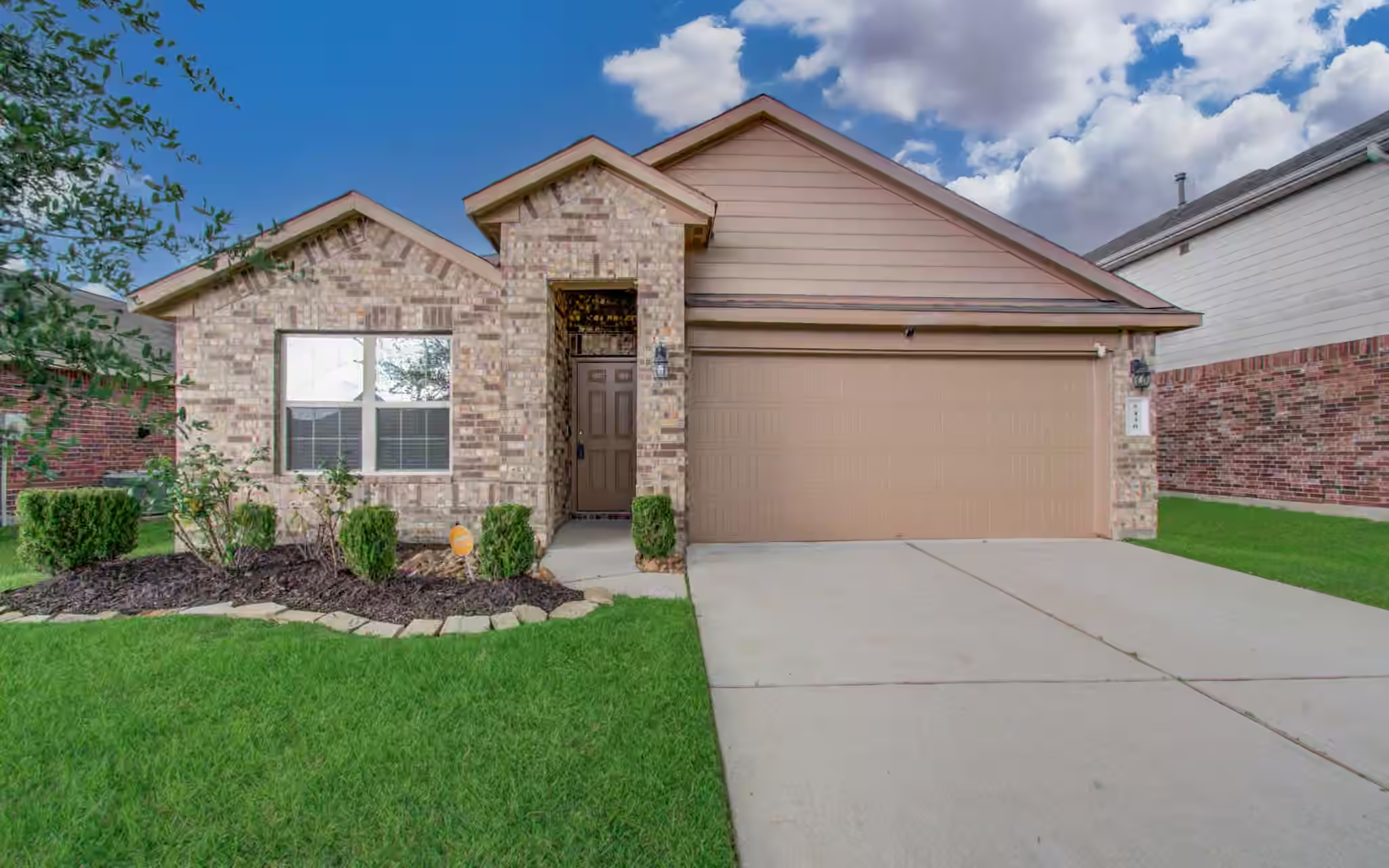 Photo 2 of 5430 Dovetail Arbor Trace, Katy, TX