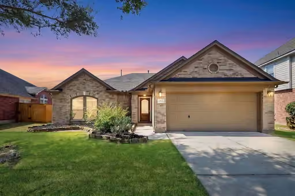 Photo 3 of 14903 Meridian Park Lane, Humble, TX