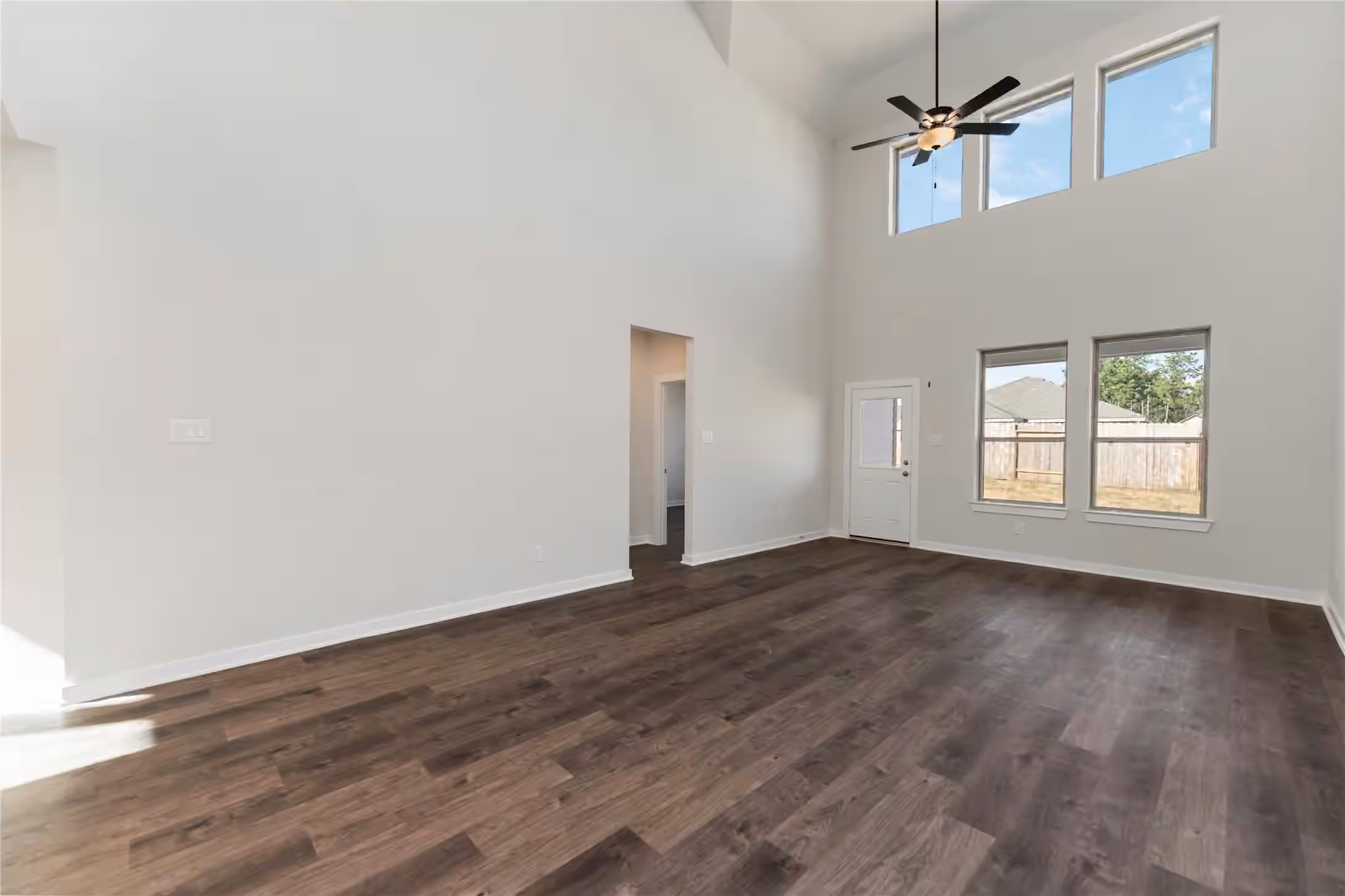 Photo 7 of 5840 Trout Lily Drive, Montgomery, TX
