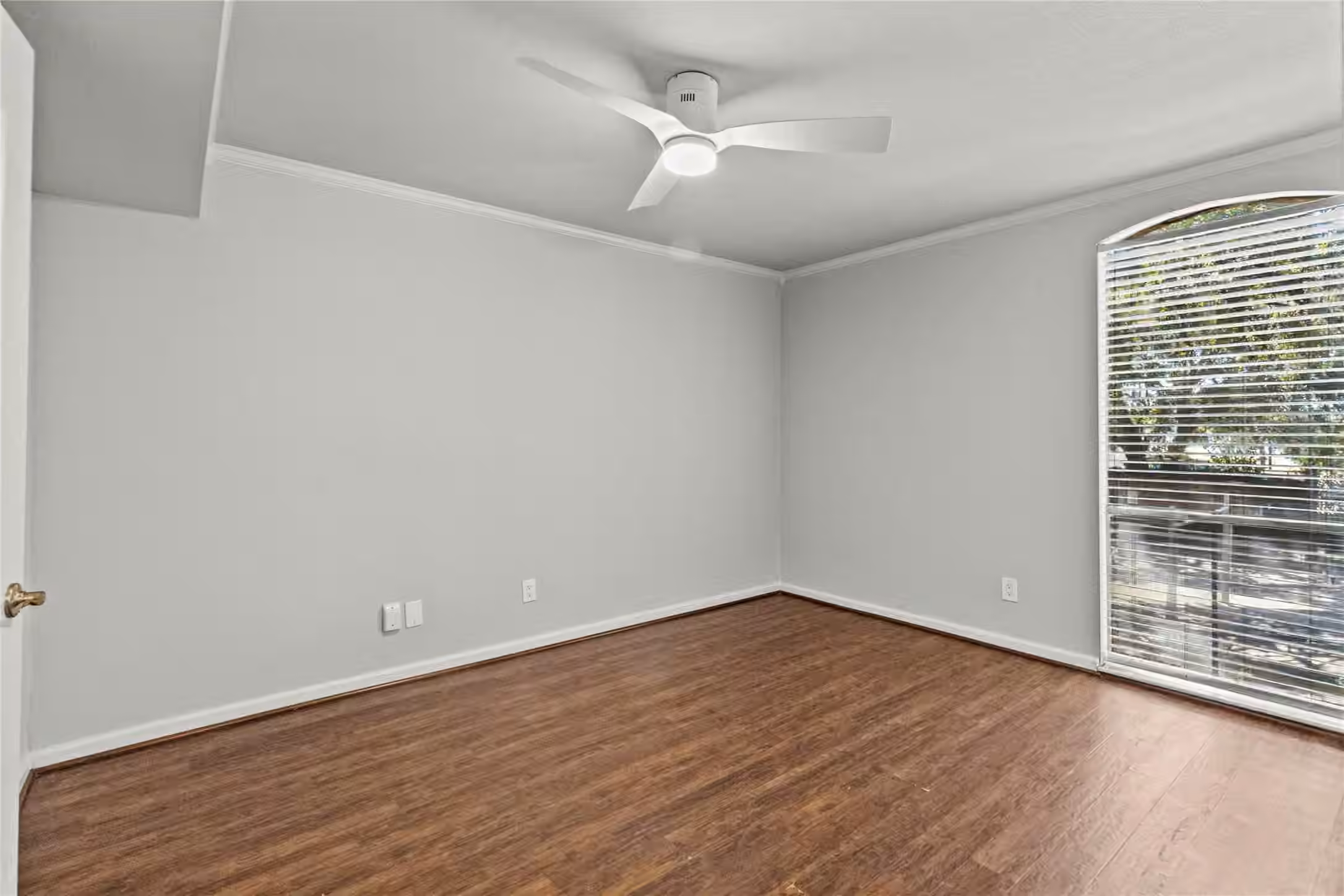 Photo 6 of 4627 Wild Indigo Street 604, Houston, TX