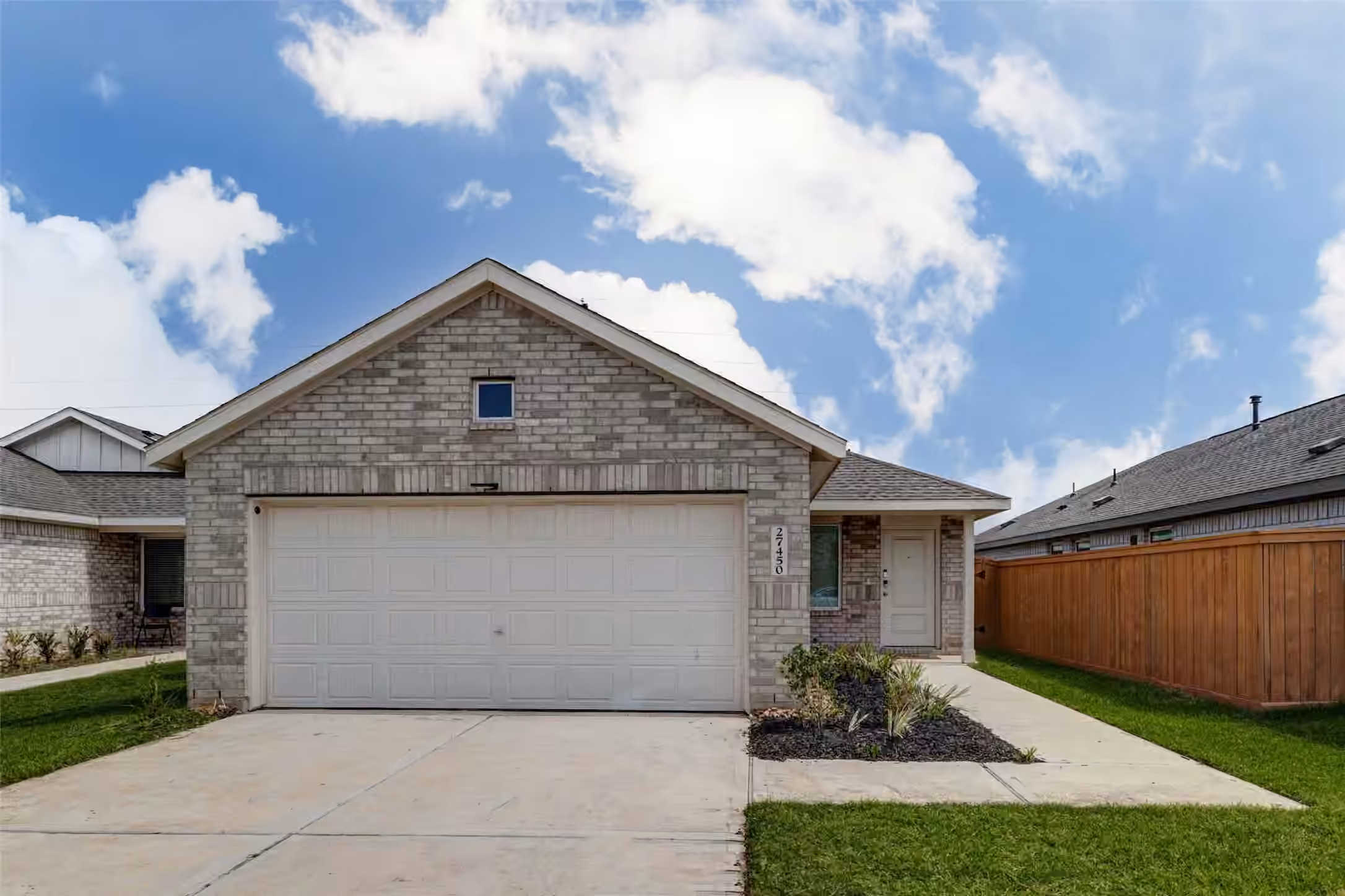 Photo of 27450 Sweetwater Bay Drive, Katy, TX 77493