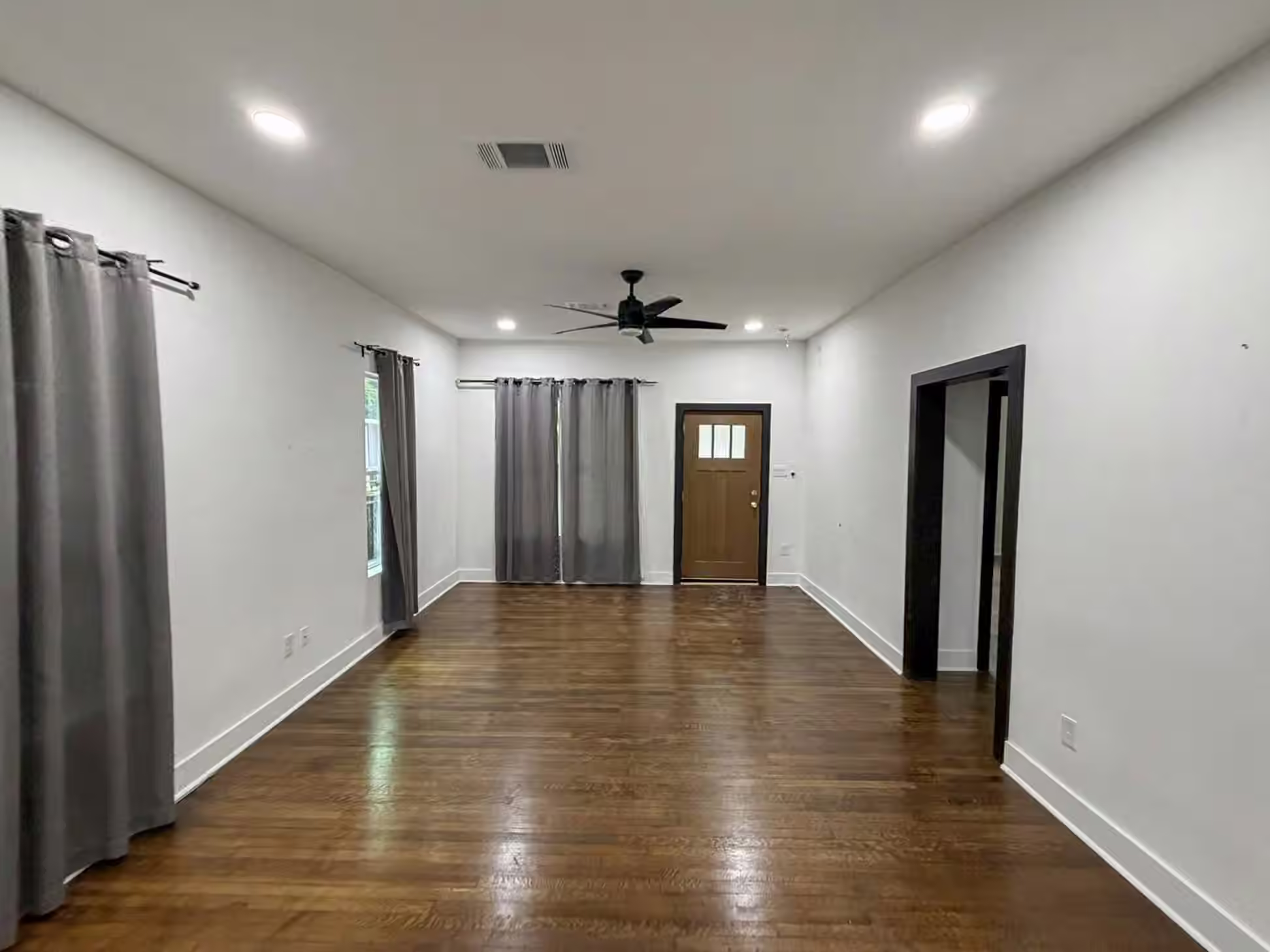 Photo of 7305 Capitol Street, Houston, TX 77011