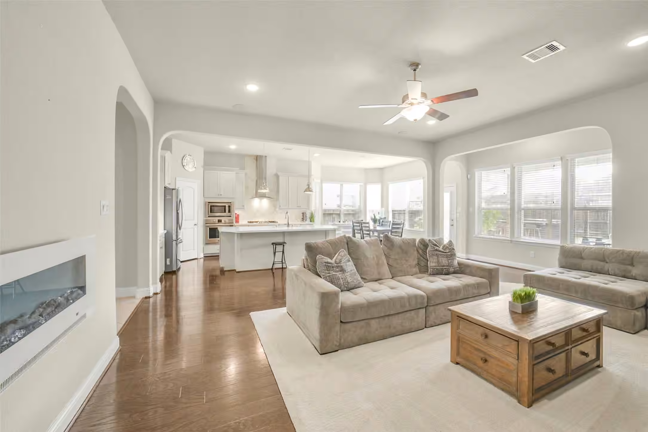 Photo 7 of 2214 Captain Davis Drive, Richmond, TX