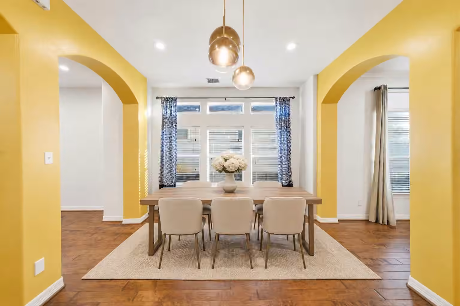 Photo 7 of 907 Lawrence Street, Houston, TX