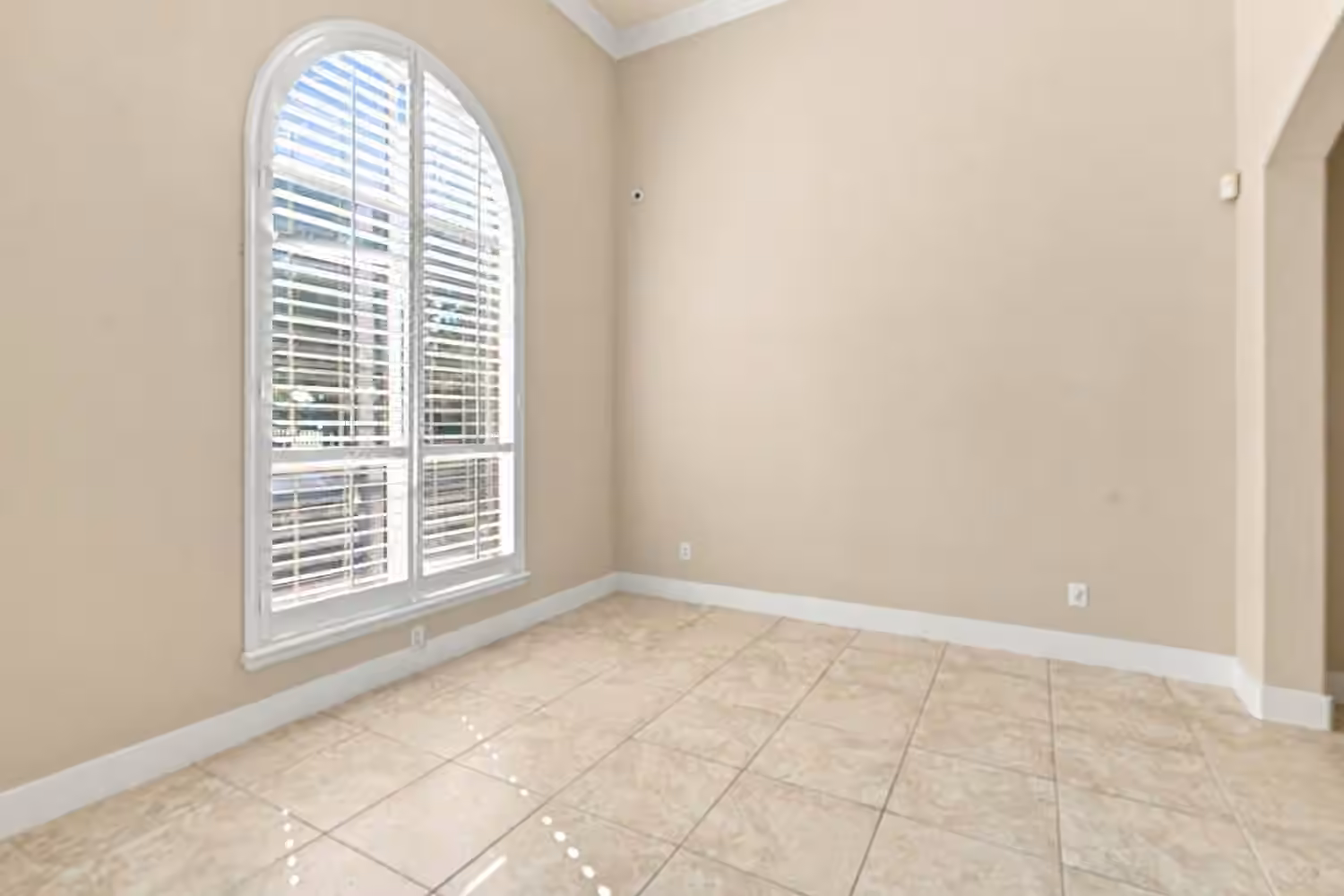 Photo 6 of 9003 Gable Glen Lane, Houston, TX