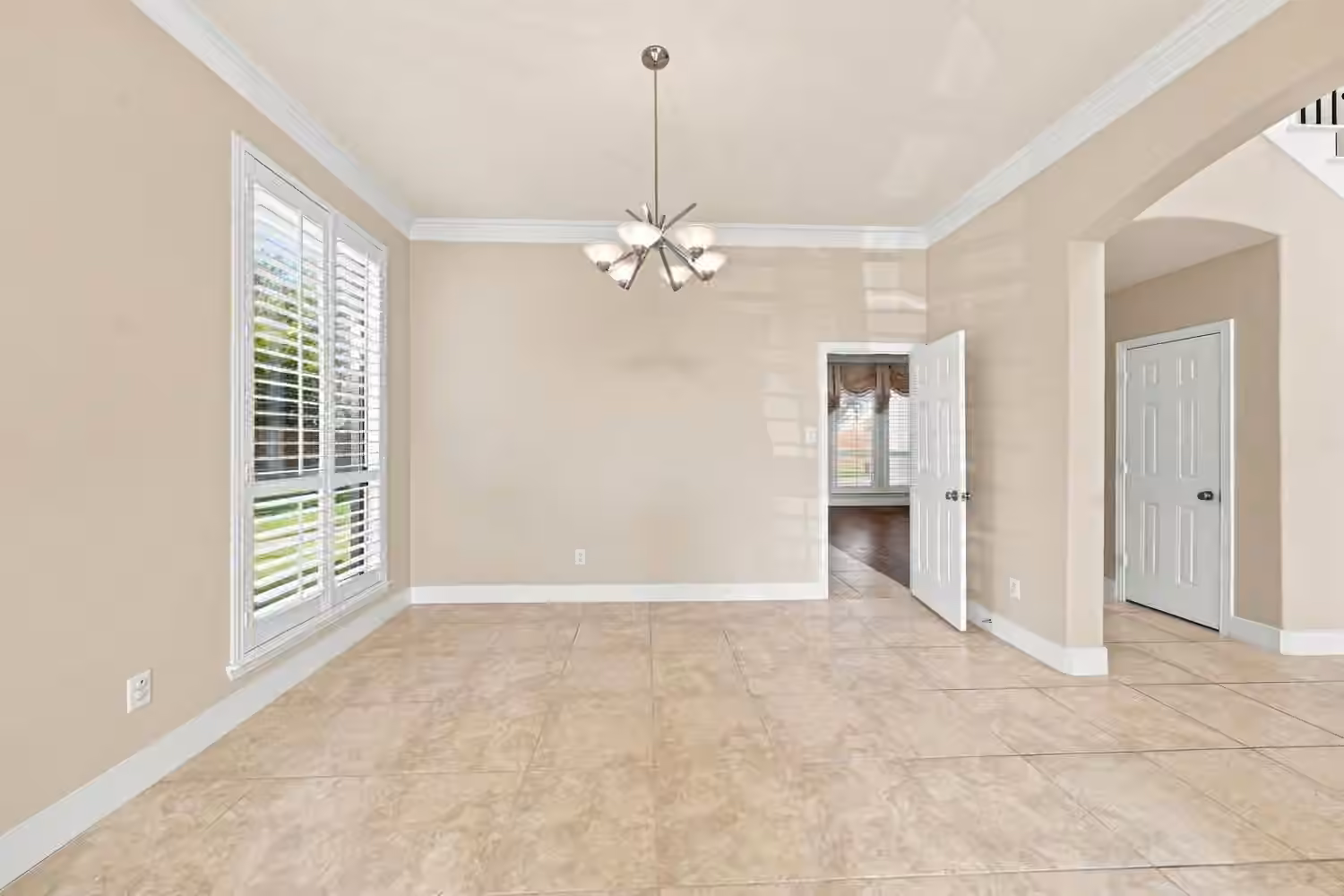 Photo 7 of 9003 Gable Glen Lane, Houston, TX