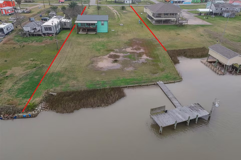 Photo 4 of 1725 Cr-441d, Brazoria, TX