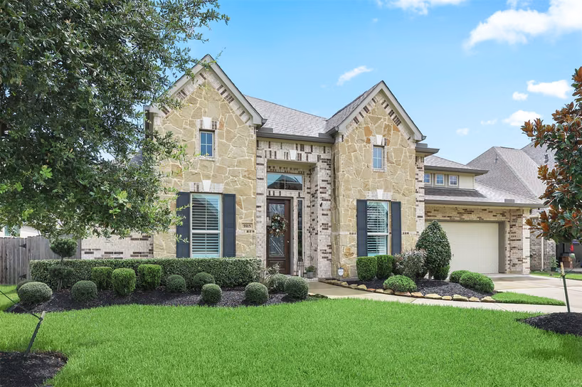 Photo 3 of 5515 Elden Trail, Pasadena, TX