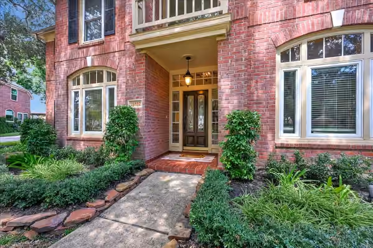 Photo 3 of 16802 Village Corner Court, Houston, TX