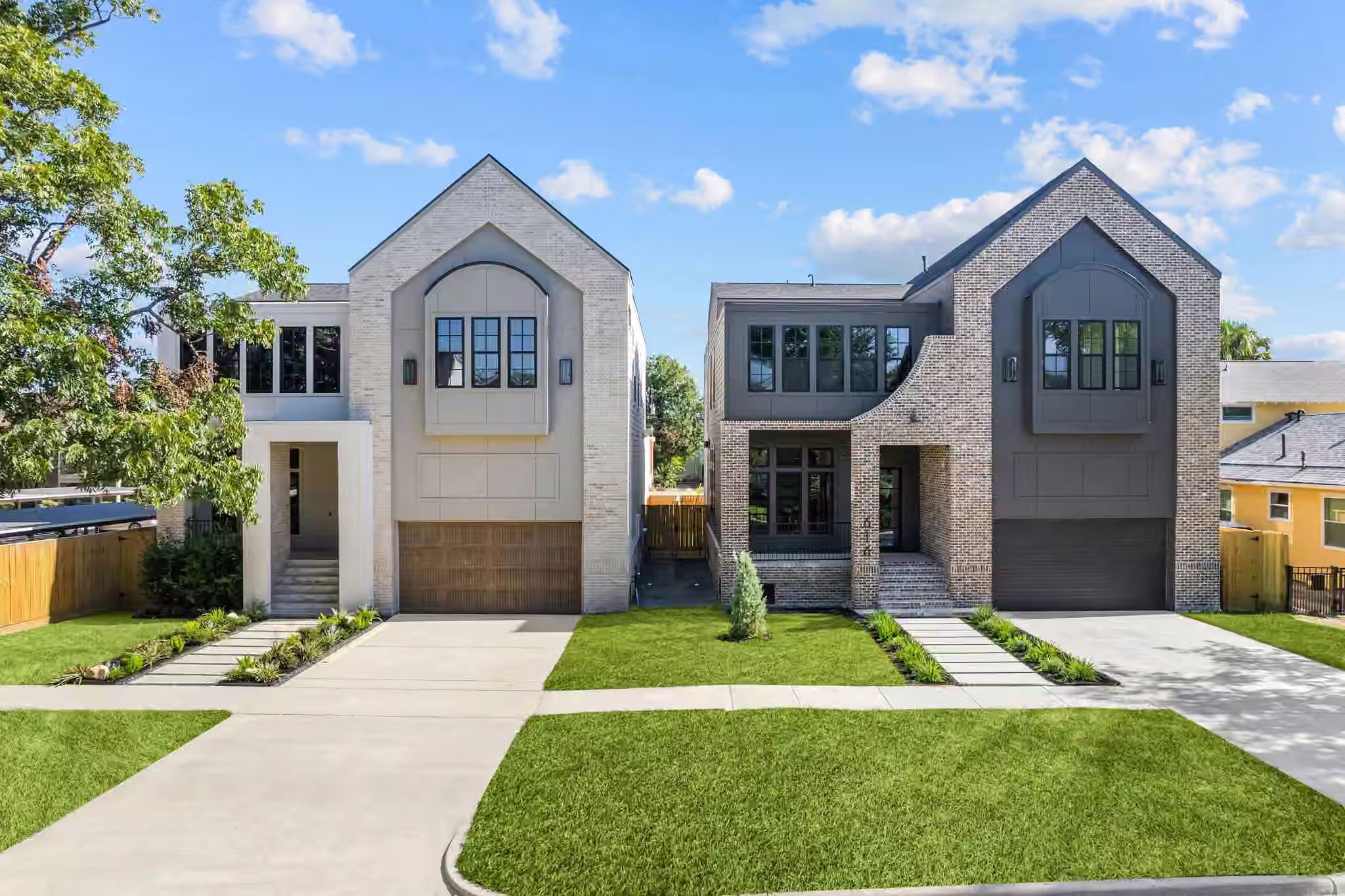 Photo 2 of 616 Ridge Street, Houston, TX
