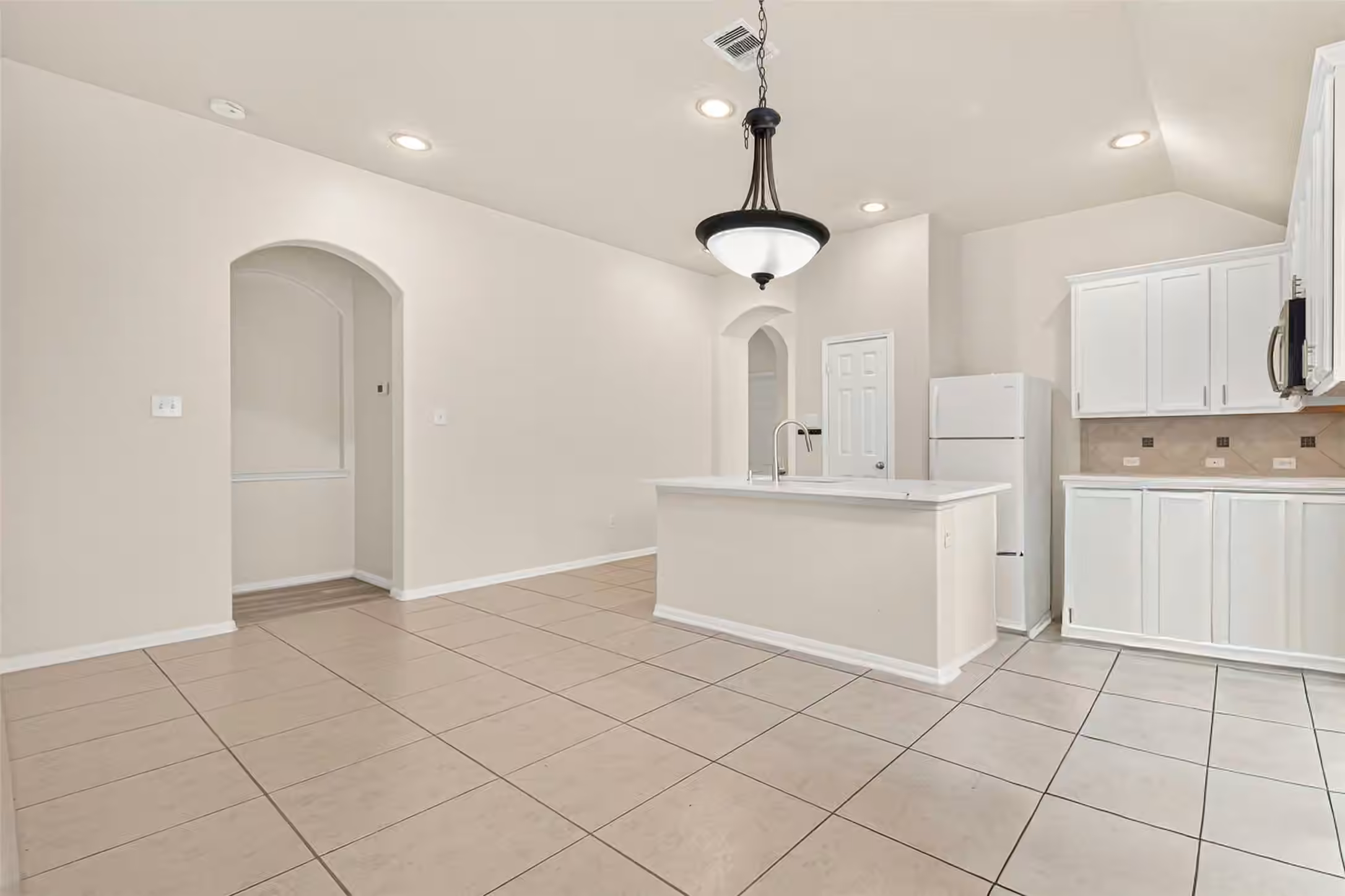 Photo 7 of 6847 Tammany Manor Lane, Spring, TX