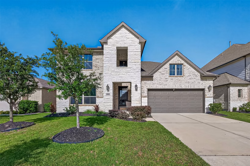 Photo of 15814 Dutton Pines Drive, Humble, TX 77346