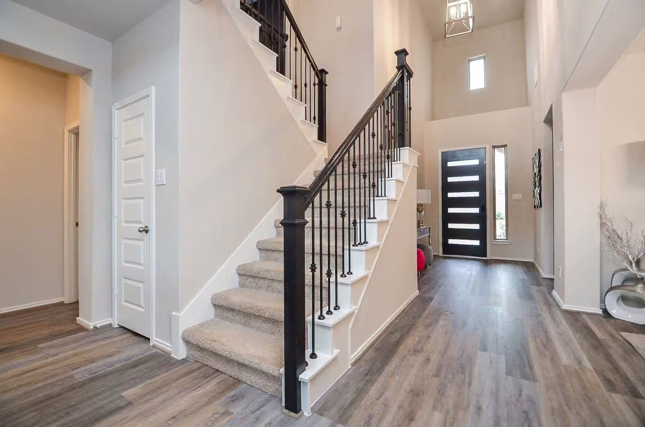 Photo 5 of 8626 Winters Edge Road, Richmond, TX