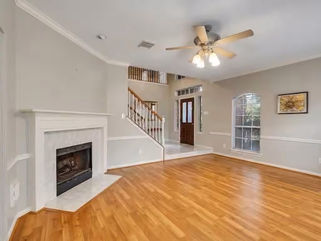Photo 7 of 1702 Lake Geneva Court, Houston, TX
