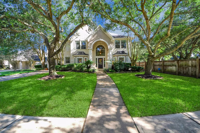 Photo 2 of 22102 Laurel Terrace Court, Katy, TX