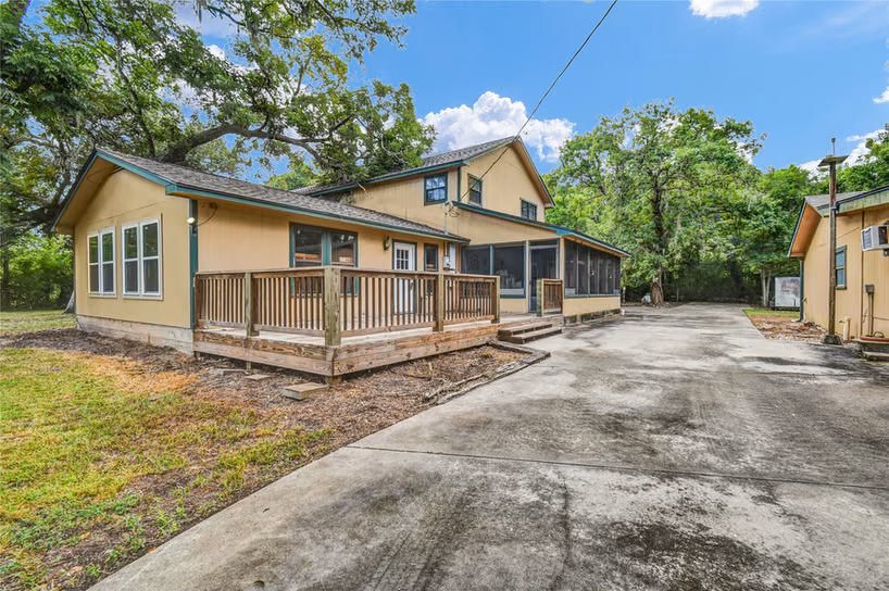 Photo of 3852 County Road 704, Brazoria, TX 77422