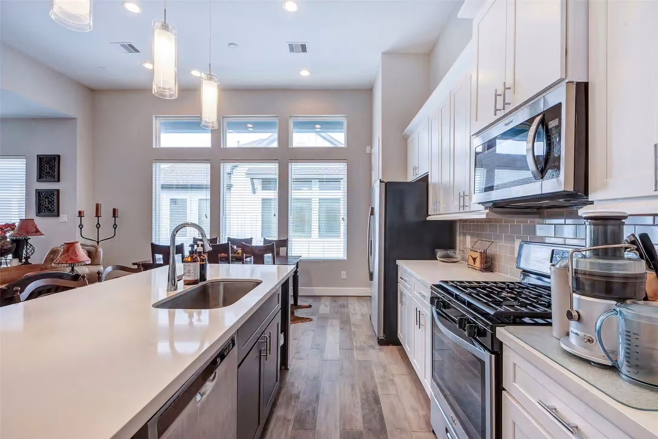 Photo 4 of 4450 W Tidwell Road C, Houston, TX