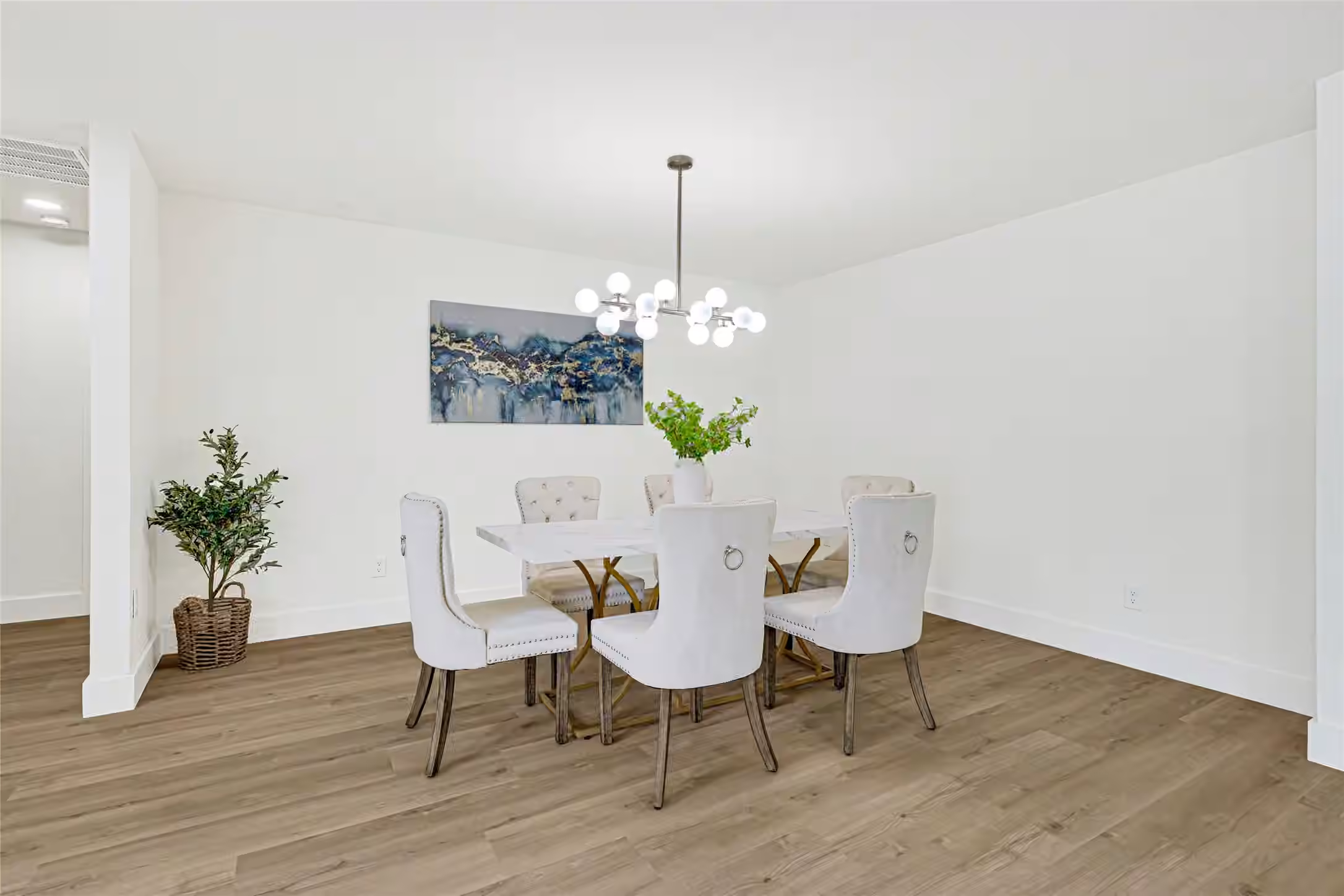 Photo 5 of 10710 Candlewood Drive, Houston, TX