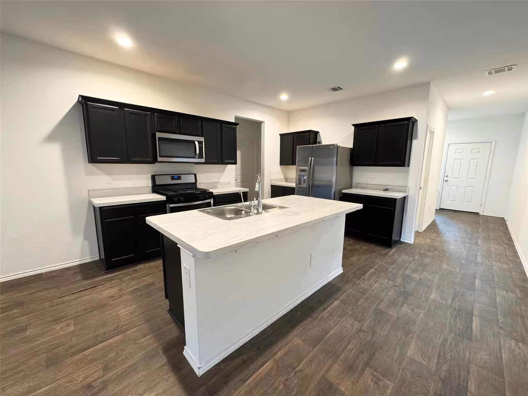 Photo 4 of 14874 Cypress Hollow Drive, New Caney, TX
