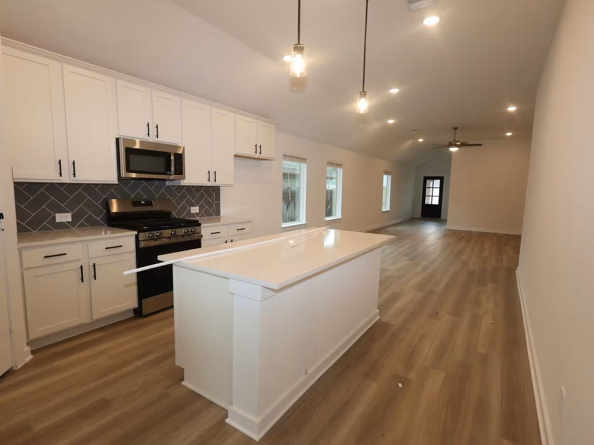 Photo 5 of 743 Hackberry Branch Court, Magnolia, TX