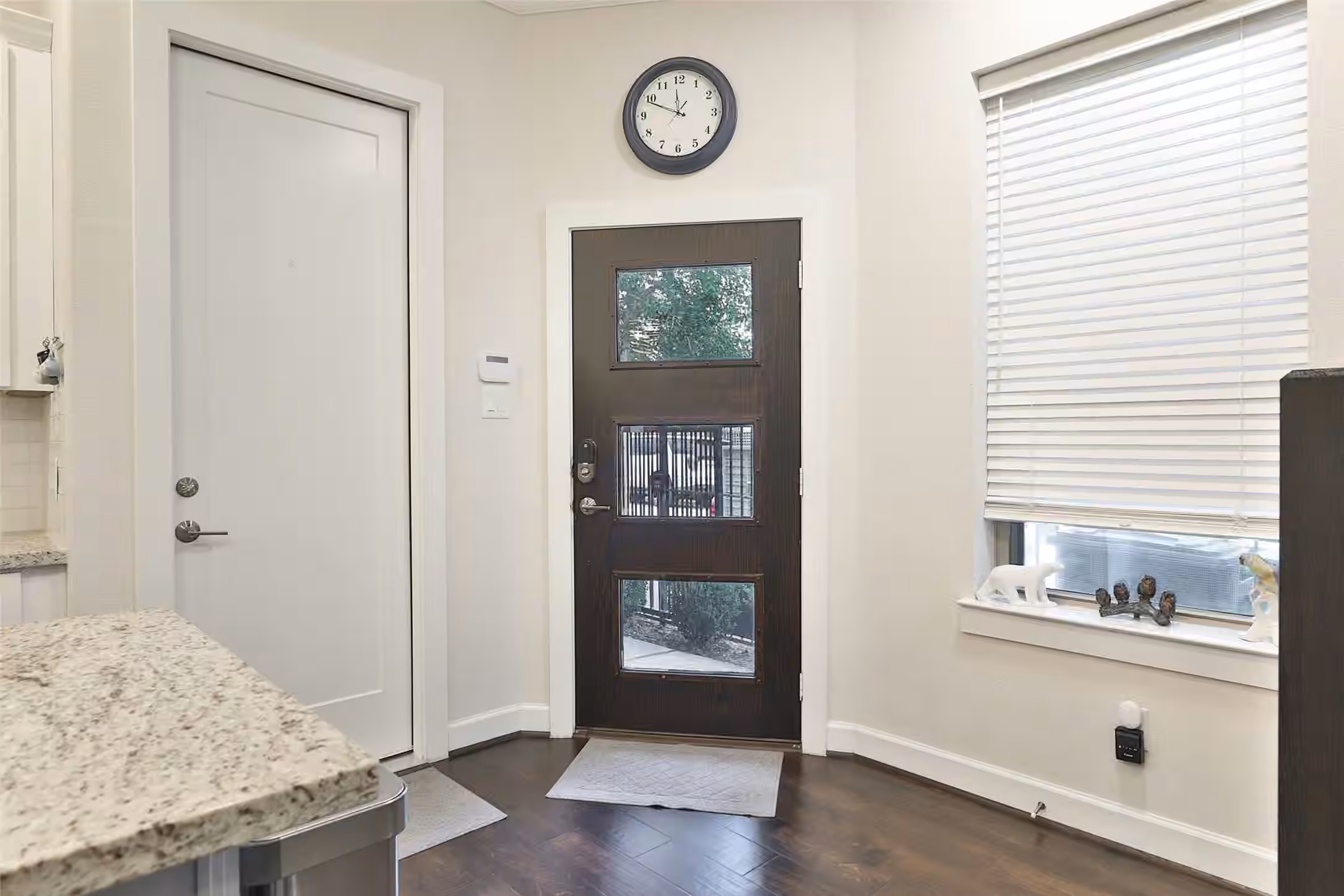Photo 4 of 845 Fisher Street A, Houston, TX