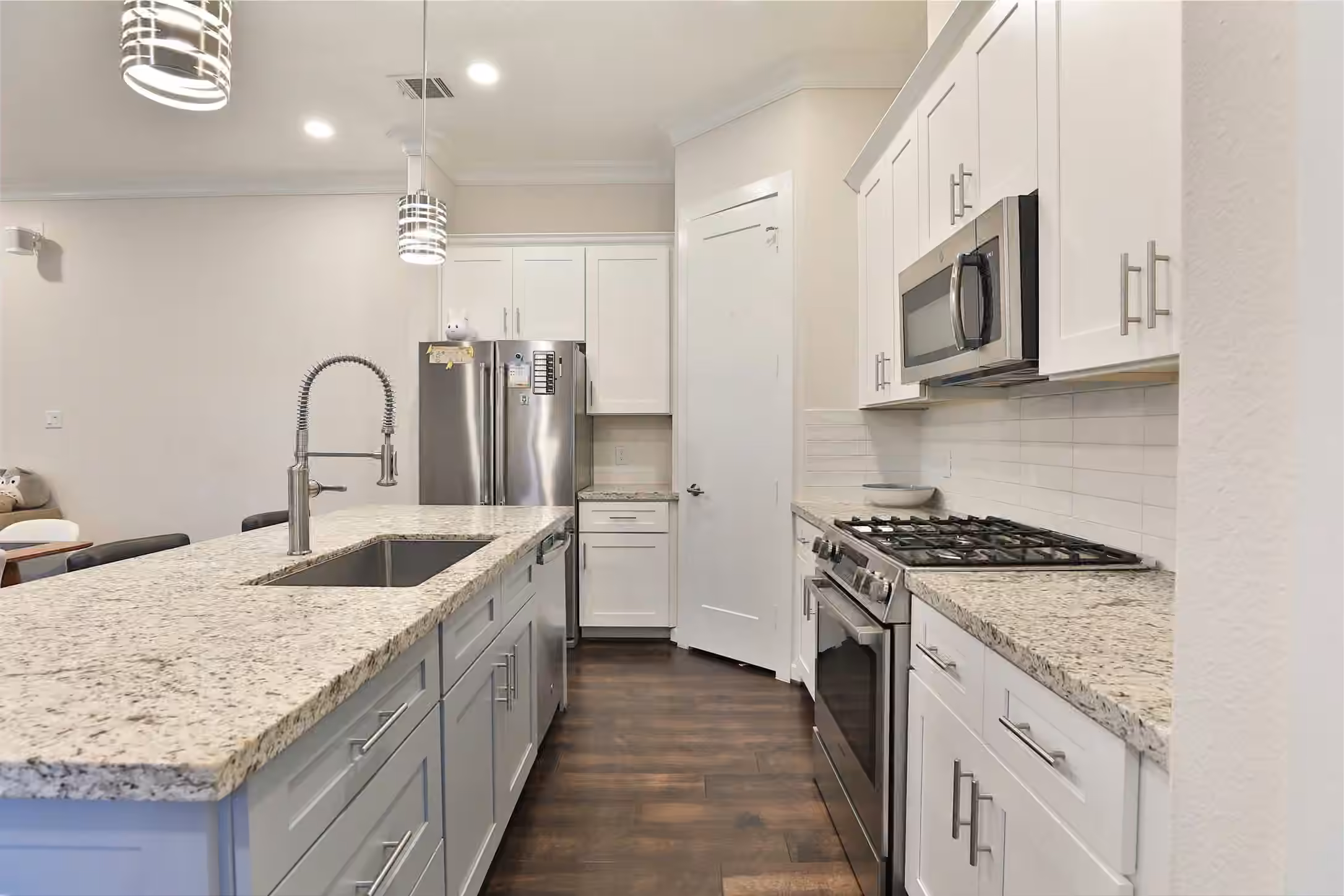 Photo 6 of 845 Fisher Street A, Houston, TX