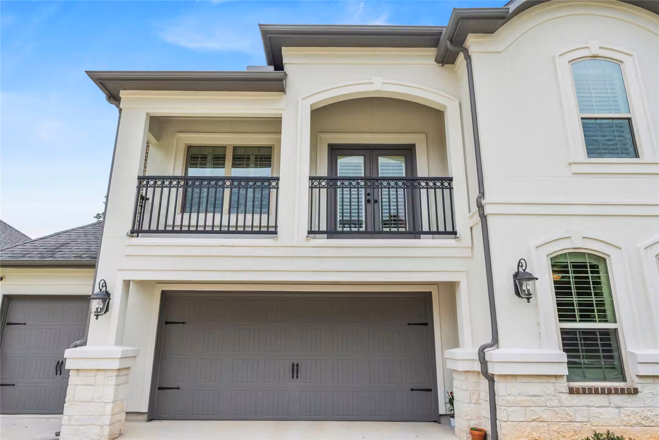 Photo 4 of 1002 Pleasant Pines Lane, Pinehurst, TX