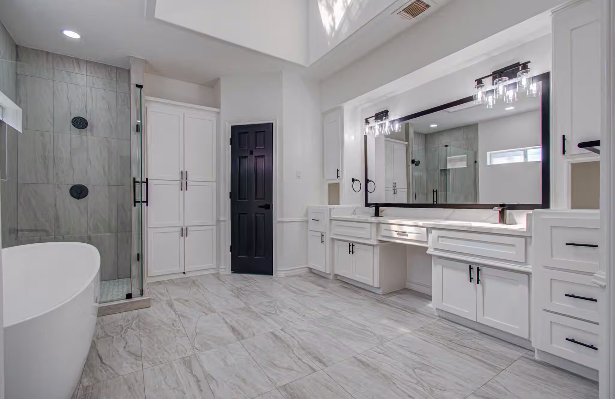 Photo 3 of 14635 Rosehill Drive, Houston, TX