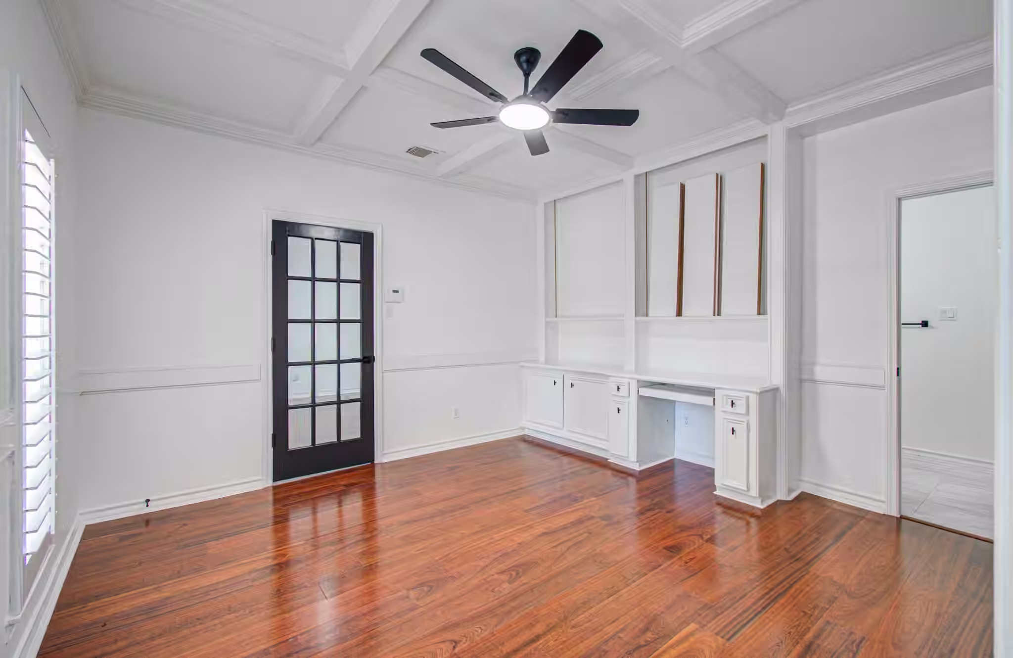 Photo 7 of 14635 Rosehill Drive, Houston, TX