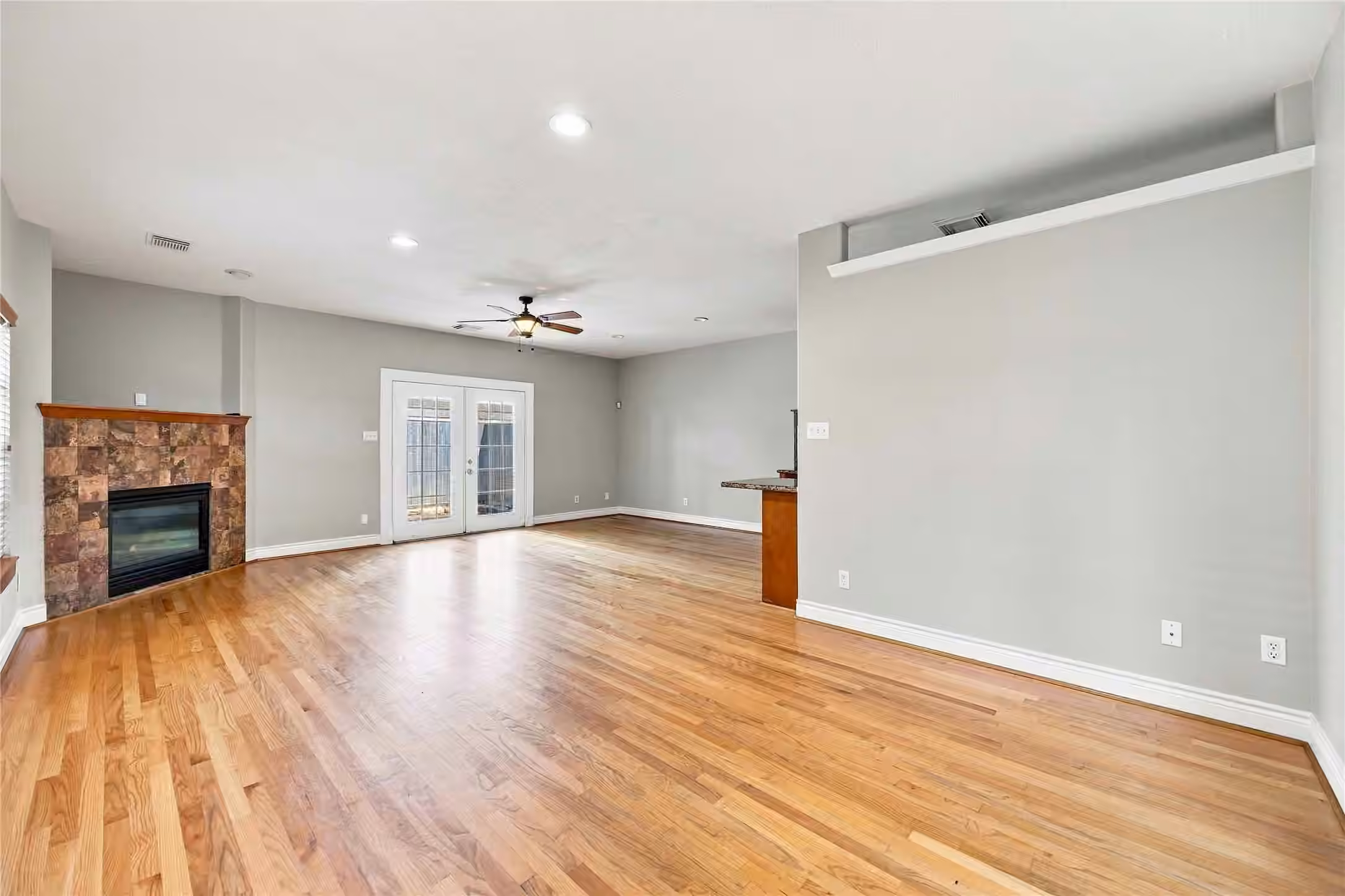Photo 7 of 5214 Gibson Street, Houston, TX