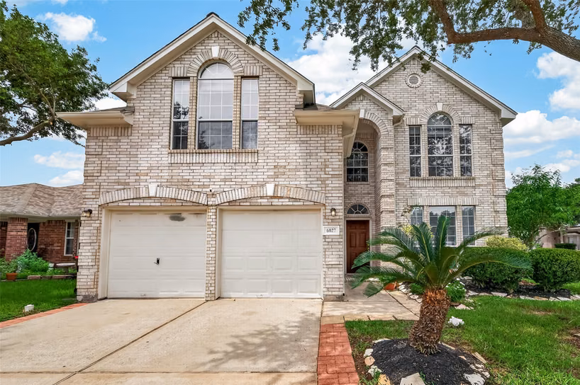 Photo 3 of 6027 Dunsley Drive, Katy, TX