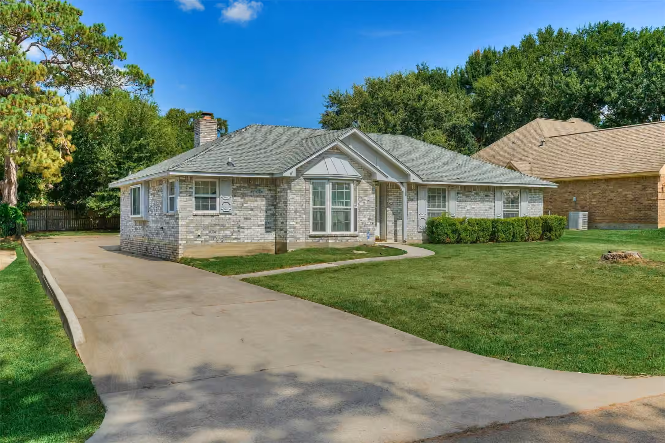 Photo of 9749 E Shore Drive, Willis, TX 77318