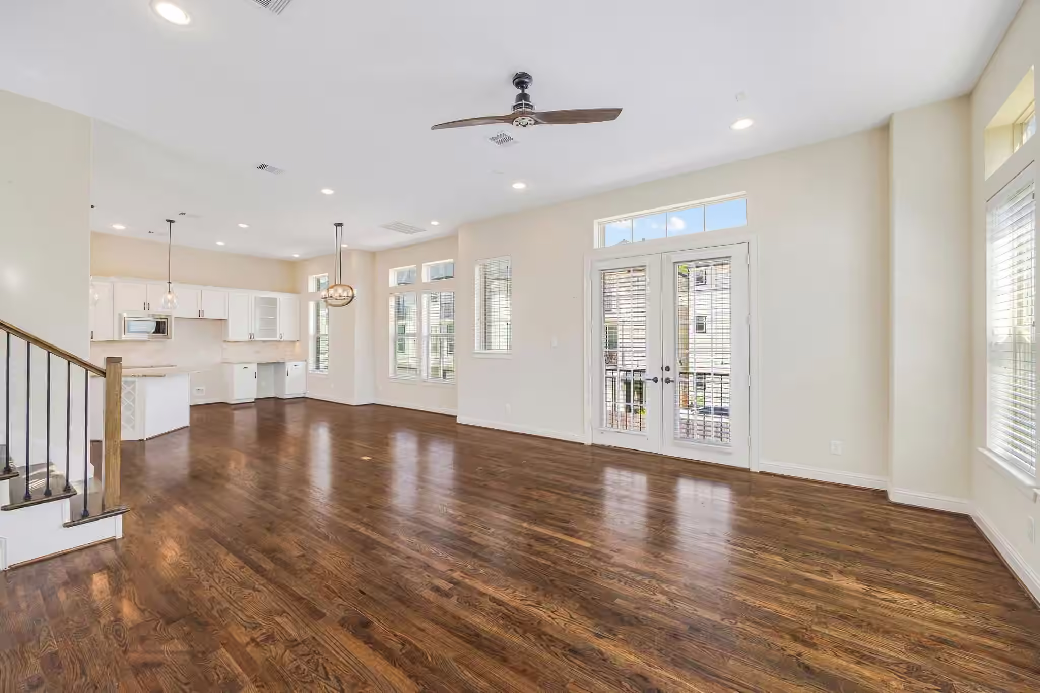 Photo 4 of 4003 Beacon Fisher Drive, Houston, TX