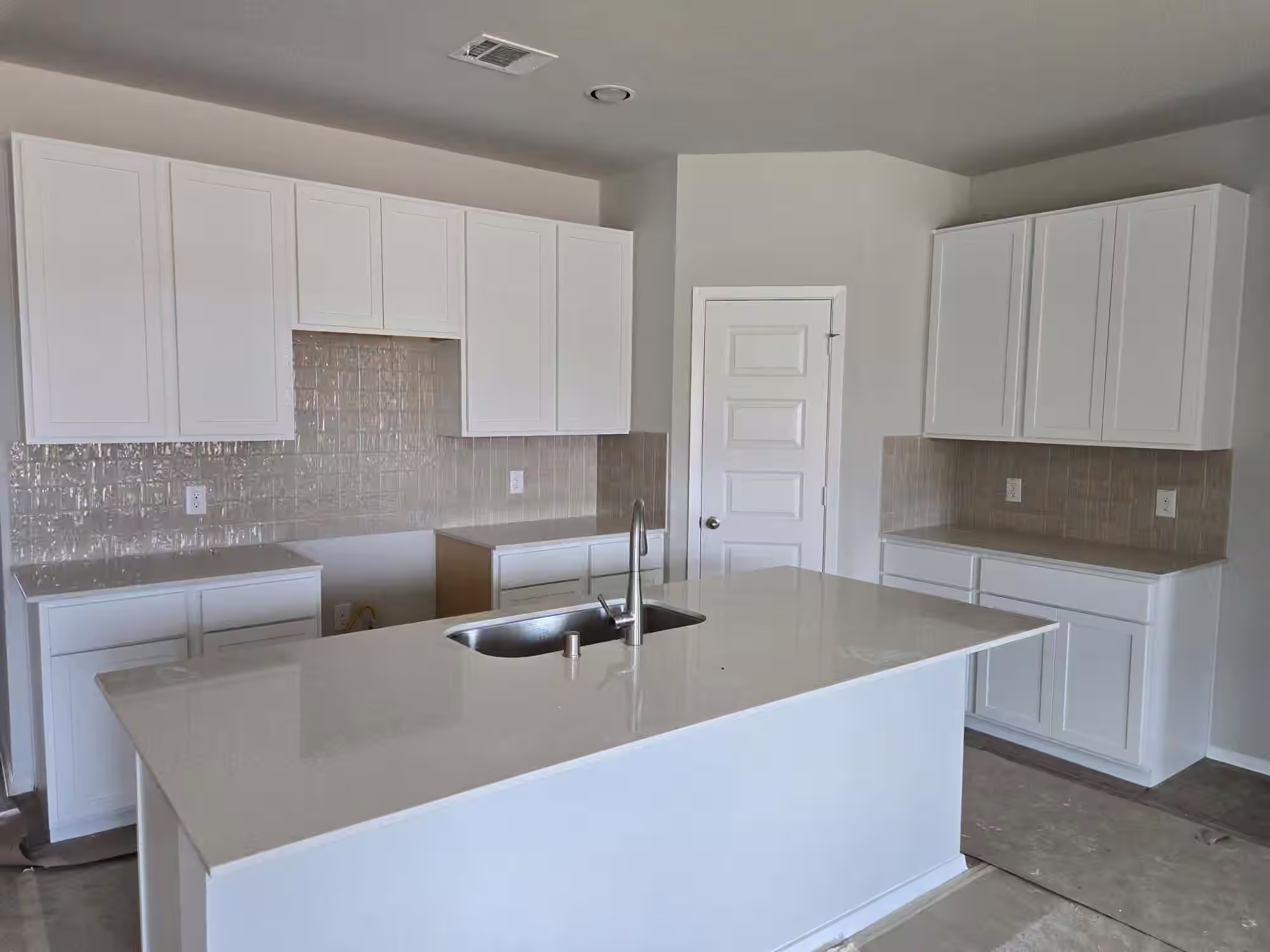 Photo 3 of 516 Deep Sands Drive, Waller, TX