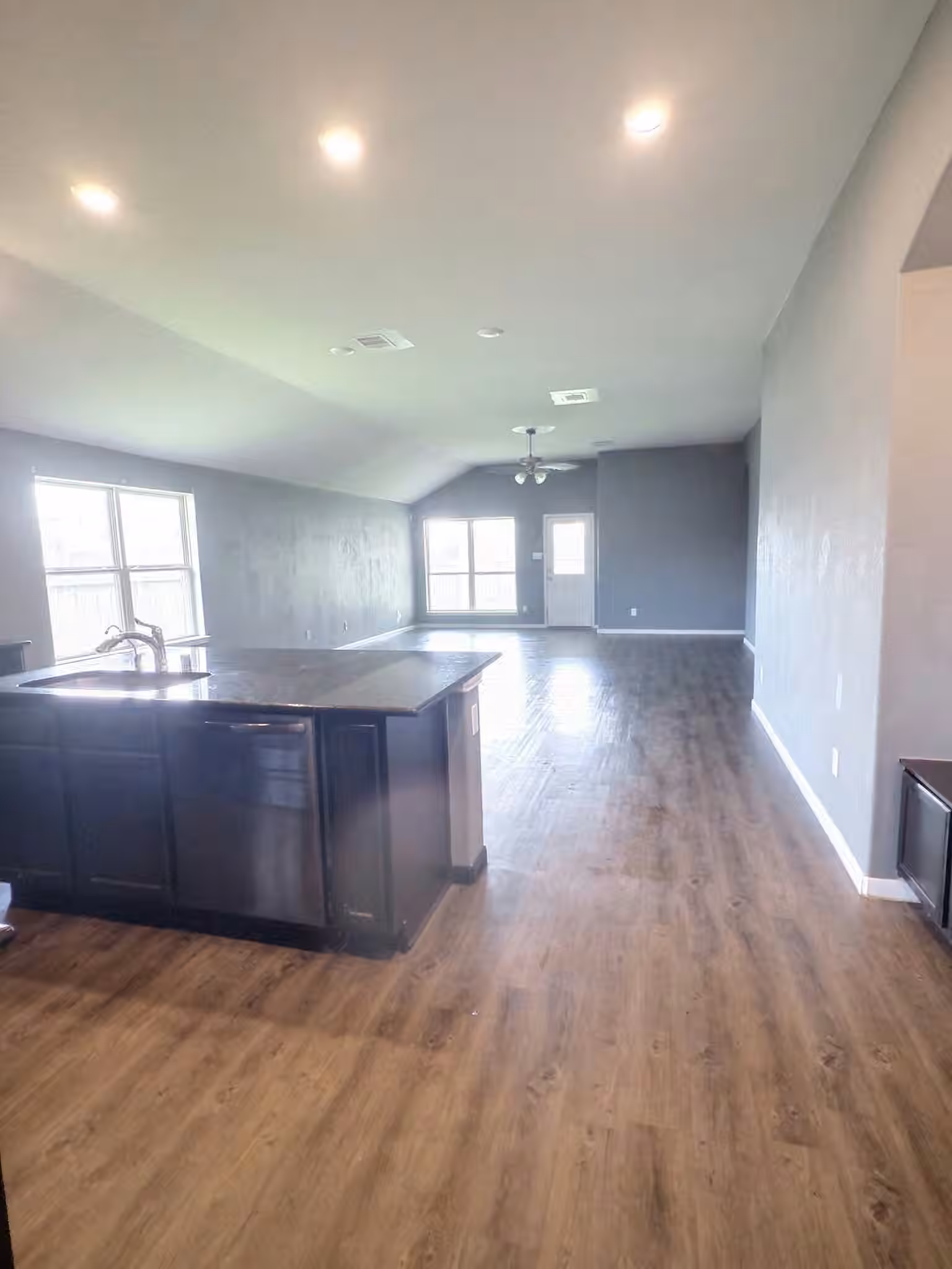 Photo 7 of 3209 Hatteras Drive, Texas City, TX