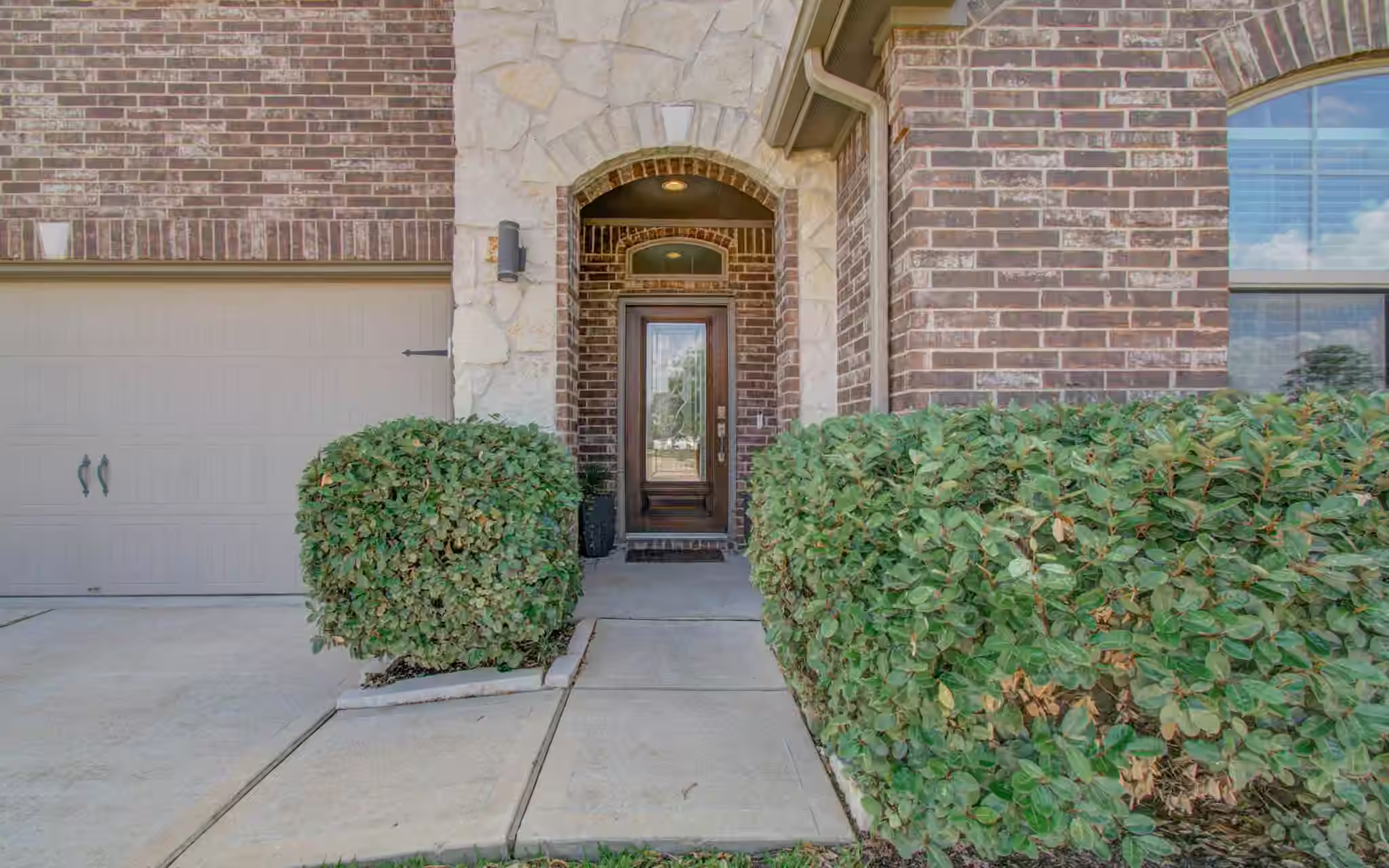 Photo 3 of 3118 Schultz Manor Lane, Katy, TX