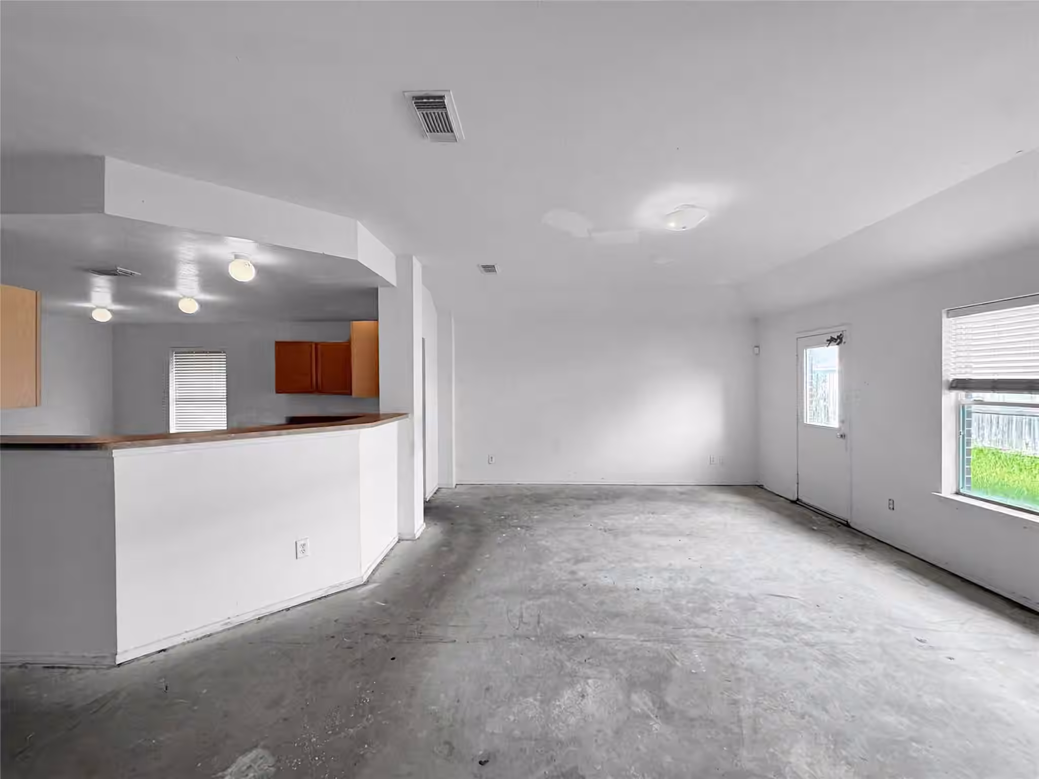Photo 6 of 13911 Honey Bee Court, Houston, TX