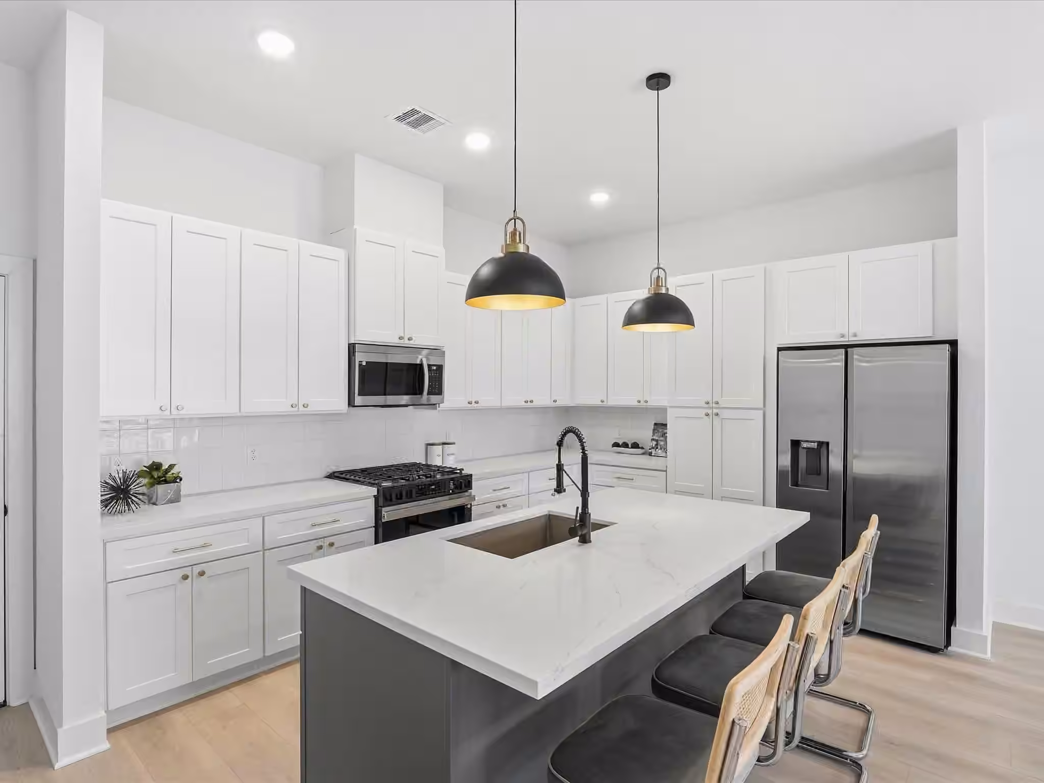 Photo 2 of 1014 Upside Wheatley Lane, Houston, TX