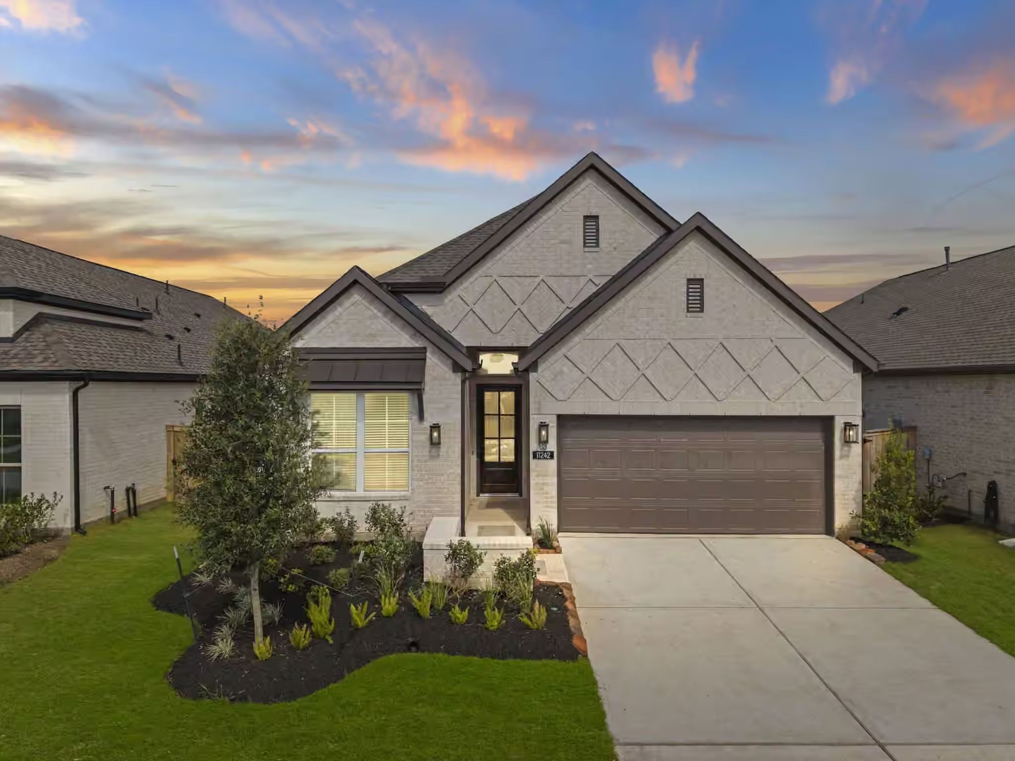 Photo of 11242 White Crownbeard Drive, Cypress, TX 77433